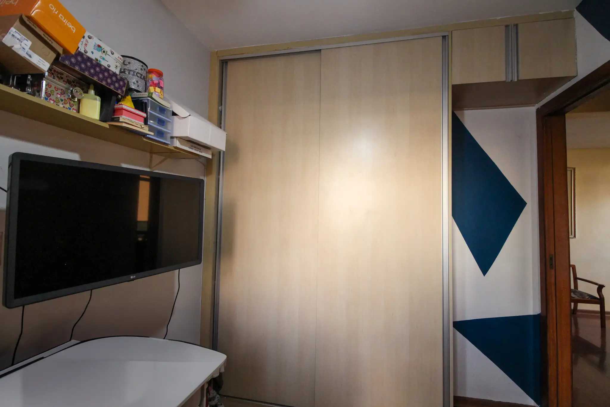 Apartamento à venda com 3 quartos, 75m² - Foto 7