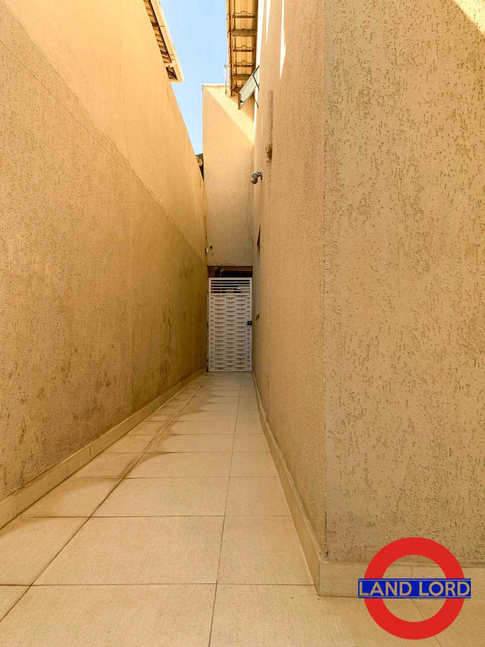 Casa à venda com 4 quartos, 200m² - Foto 6