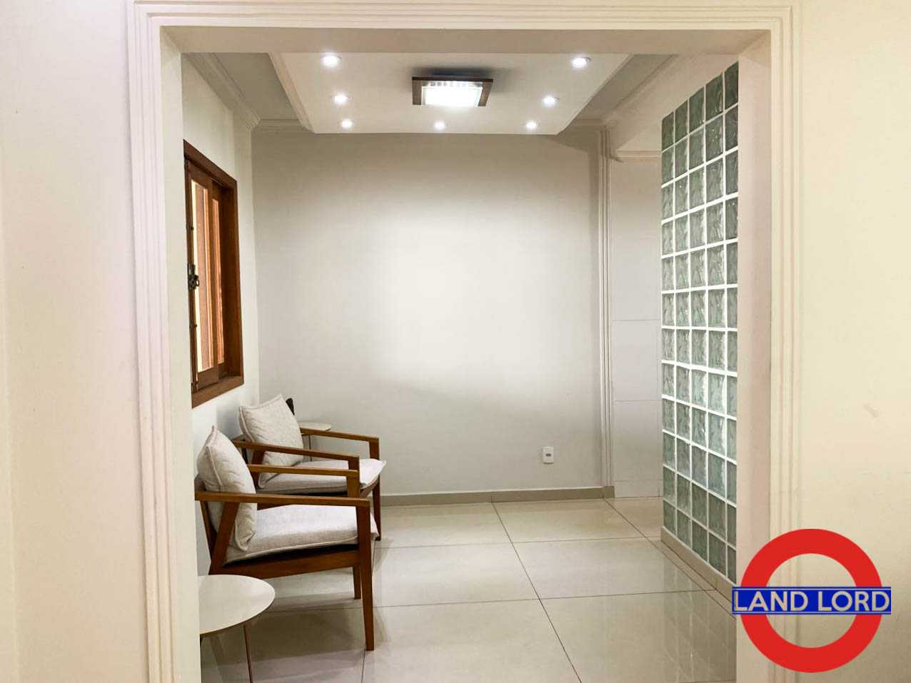 Casa à venda com 4 quartos, 200m² - Foto 8