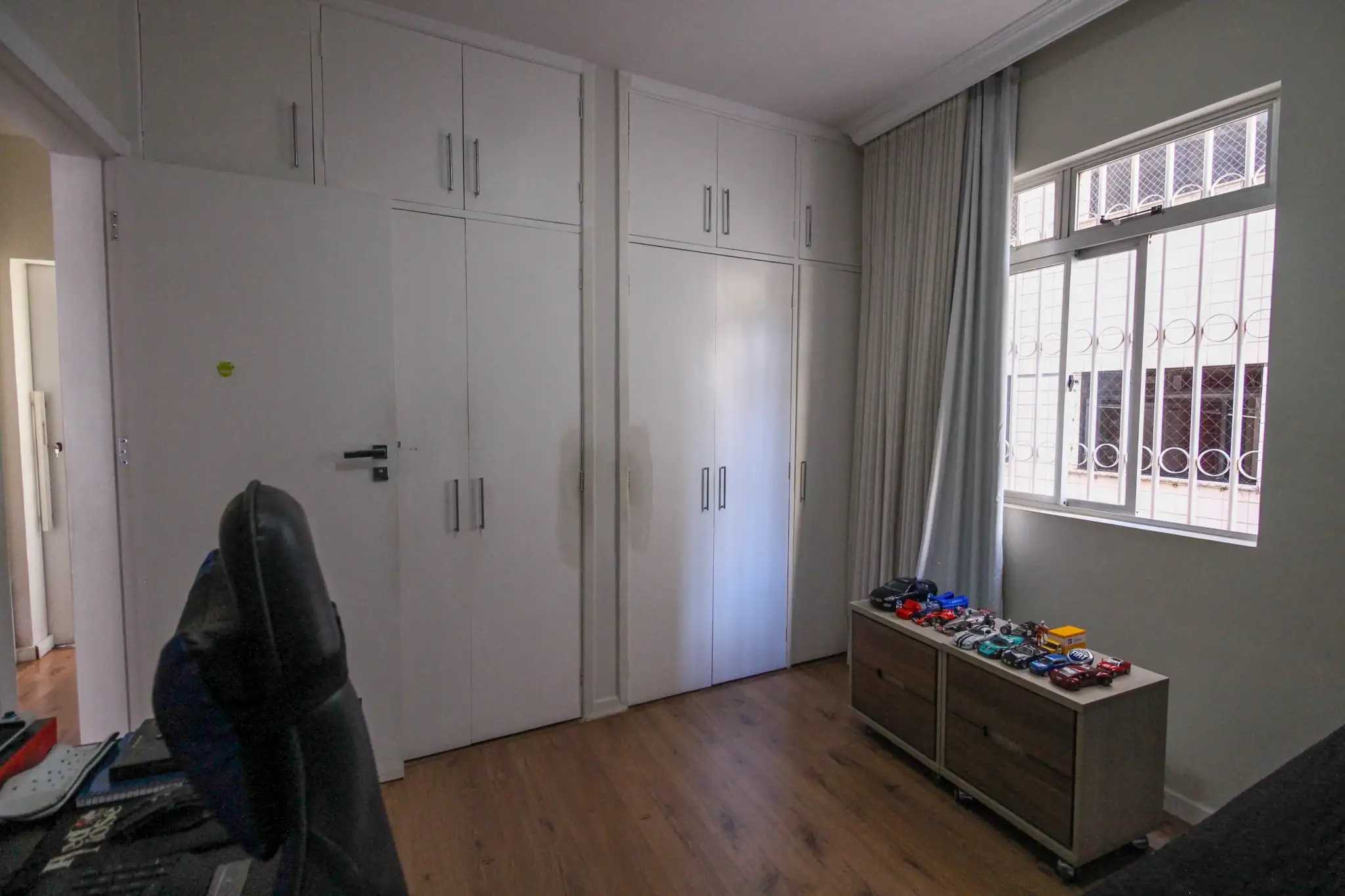 Apartamento à venda com 3 quartos, 122m² - Foto 6