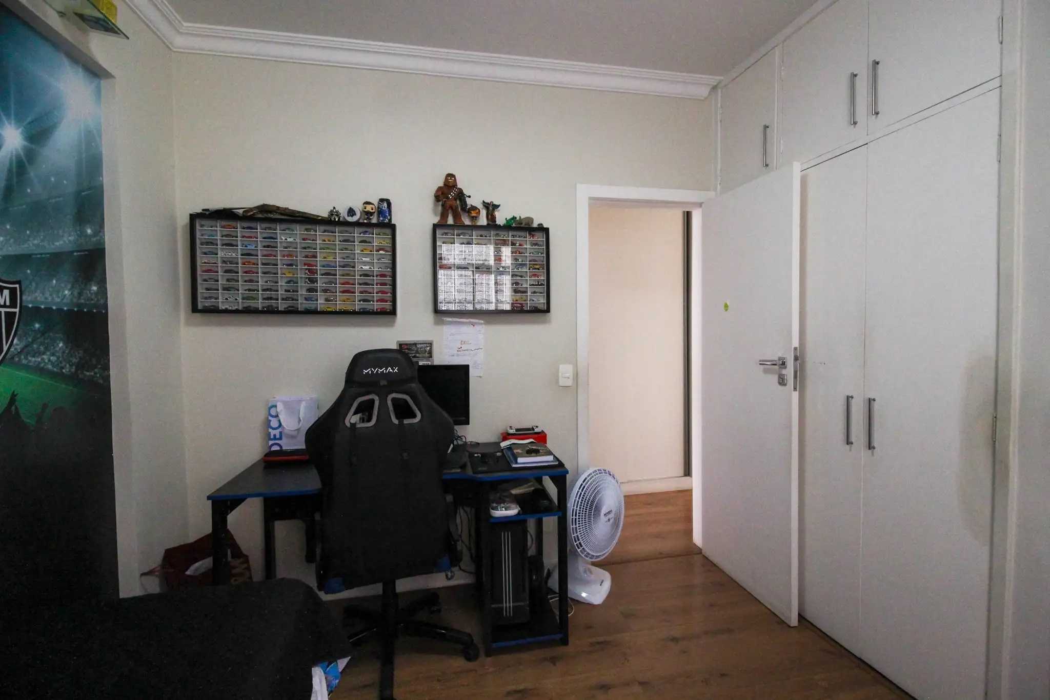 Apartamento à venda com 3 quartos, 122m² - Foto 4