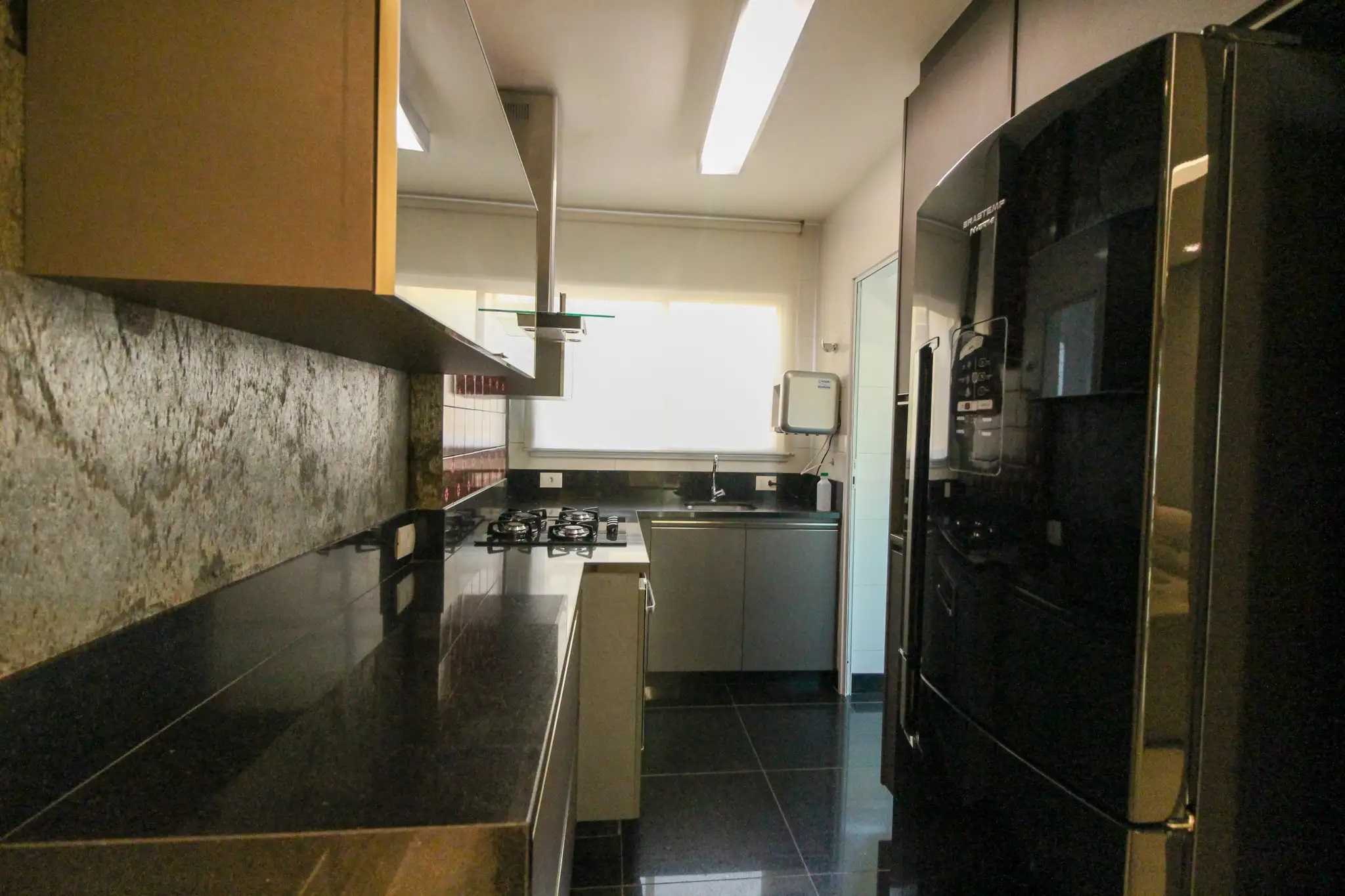 Apartamento à venda com 3 quartos, 85m² - Foto 14