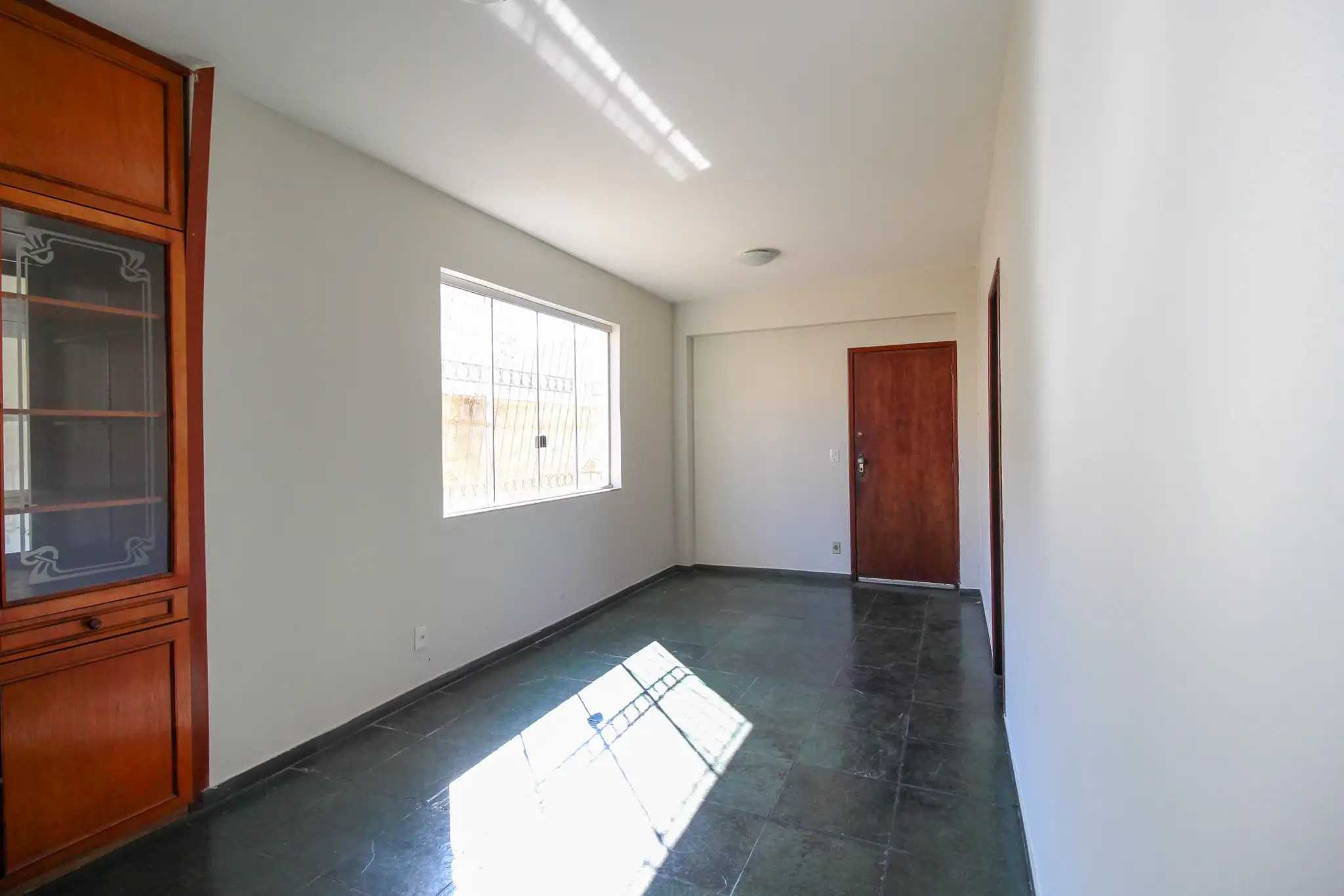 Apartamento à venda com 3 quartos, 96m² - Foto 6