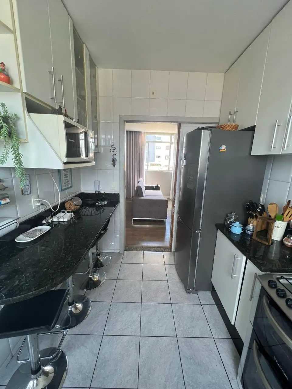 Apartamento à venda com 3 quartos, 121m² - Foto 11