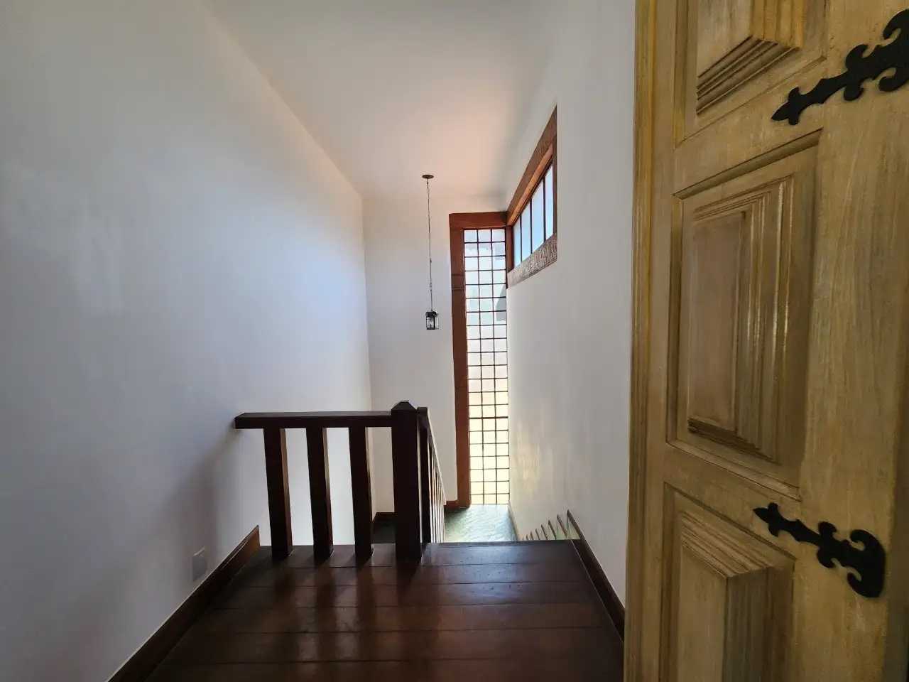 Casa à venda com 5 quartos, 342m² - Foto 21