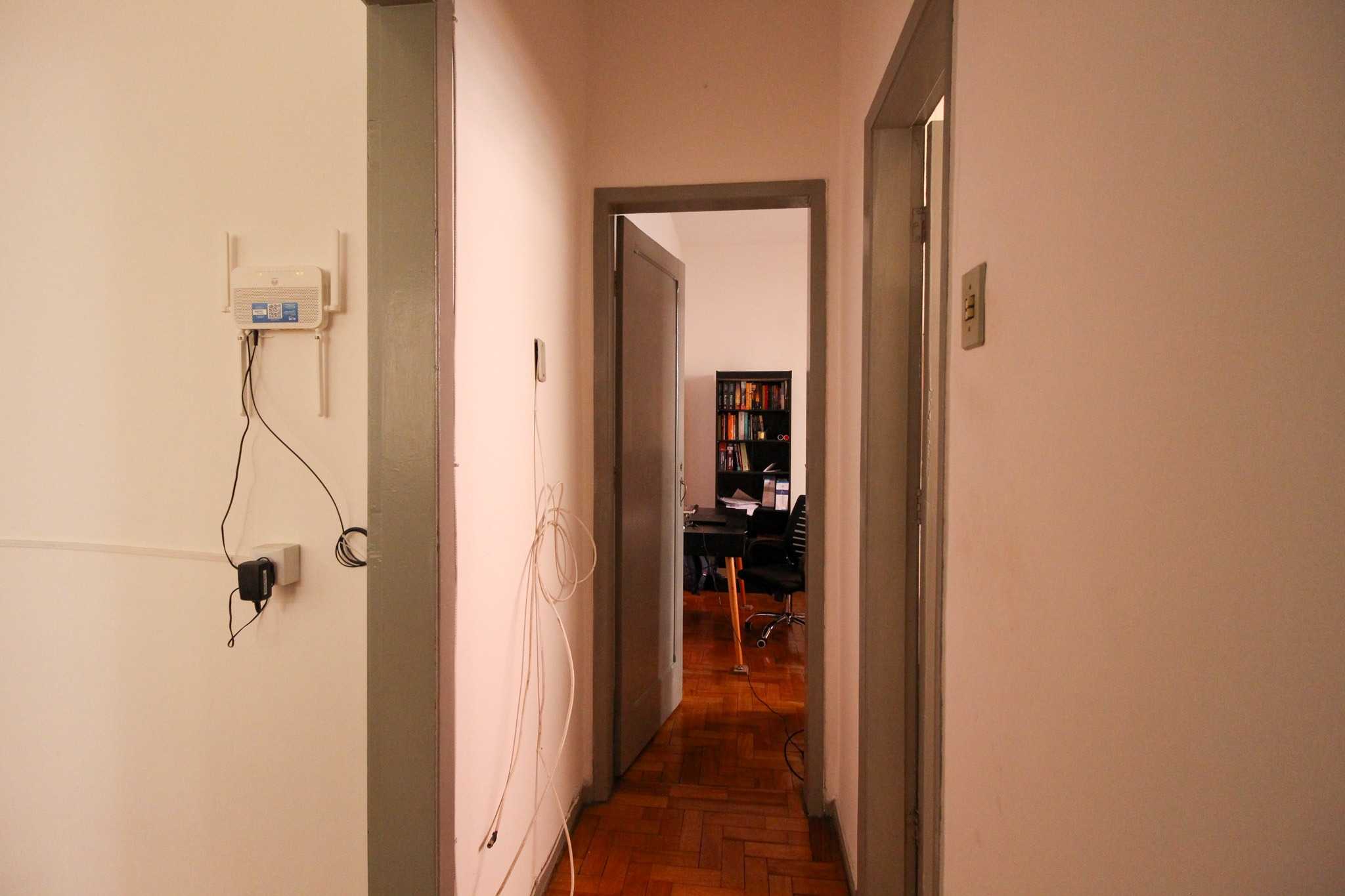 Apartamento à venda com 2 quartos, 75m² - Foto 7