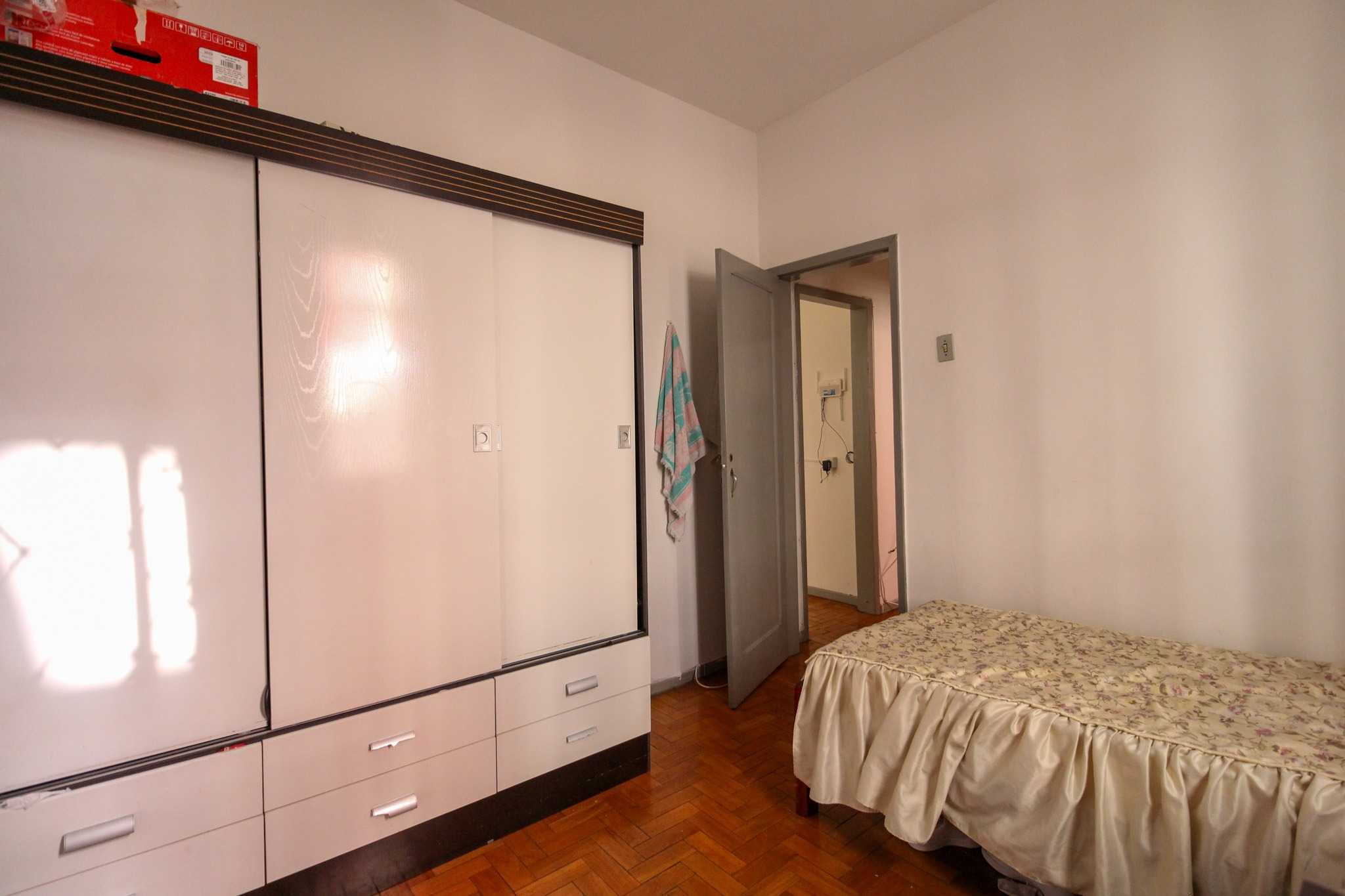 Apartamento à venda com 2 quartos, 75m² - Foto 6