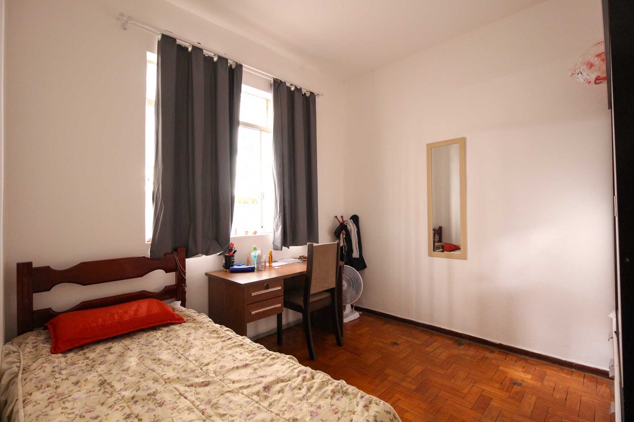 Apartamento à venda com 2 quartos, 75m² - Foto 8