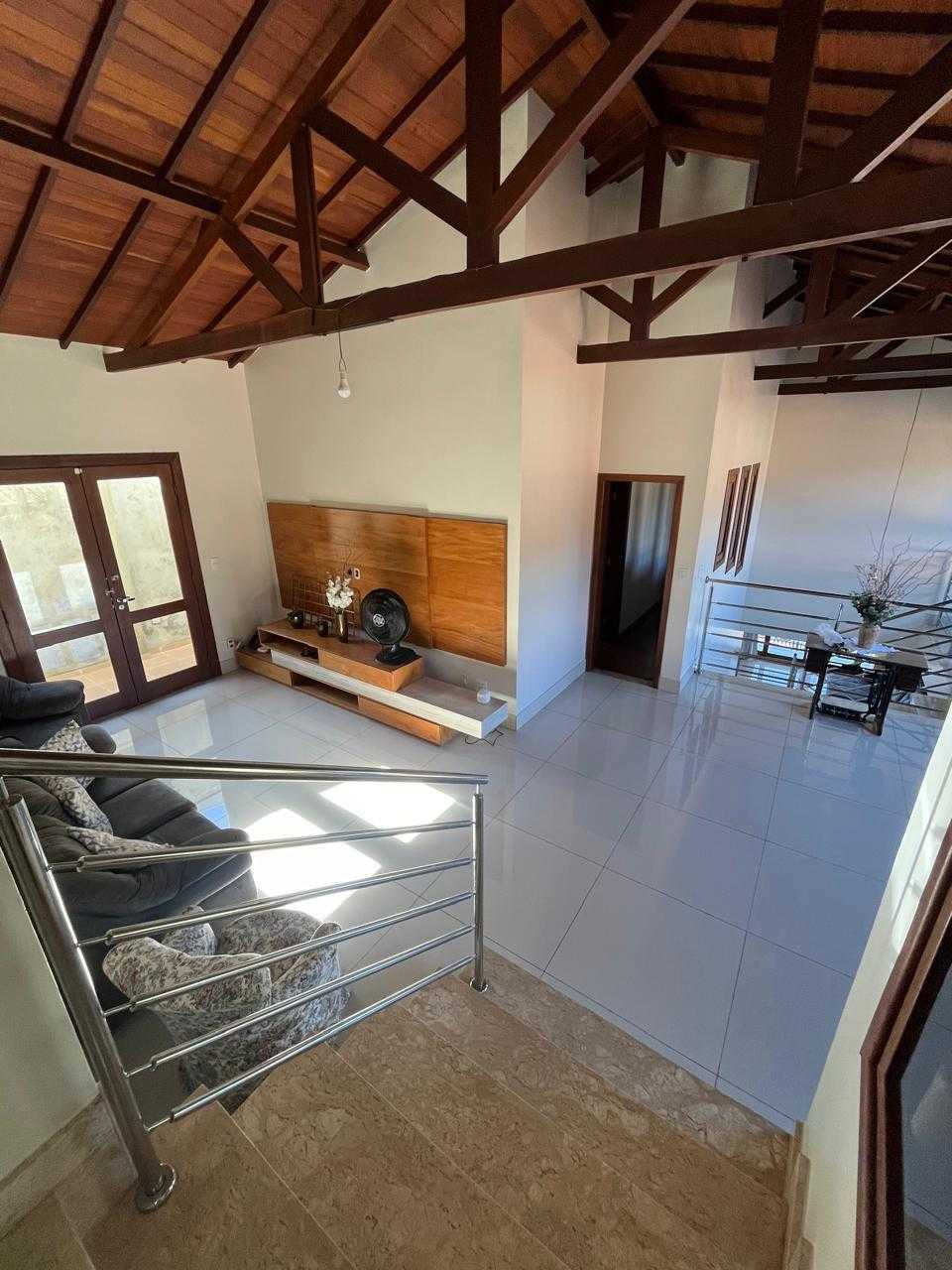 Casa à venda com 4 quartos, 442m² - Foto 4