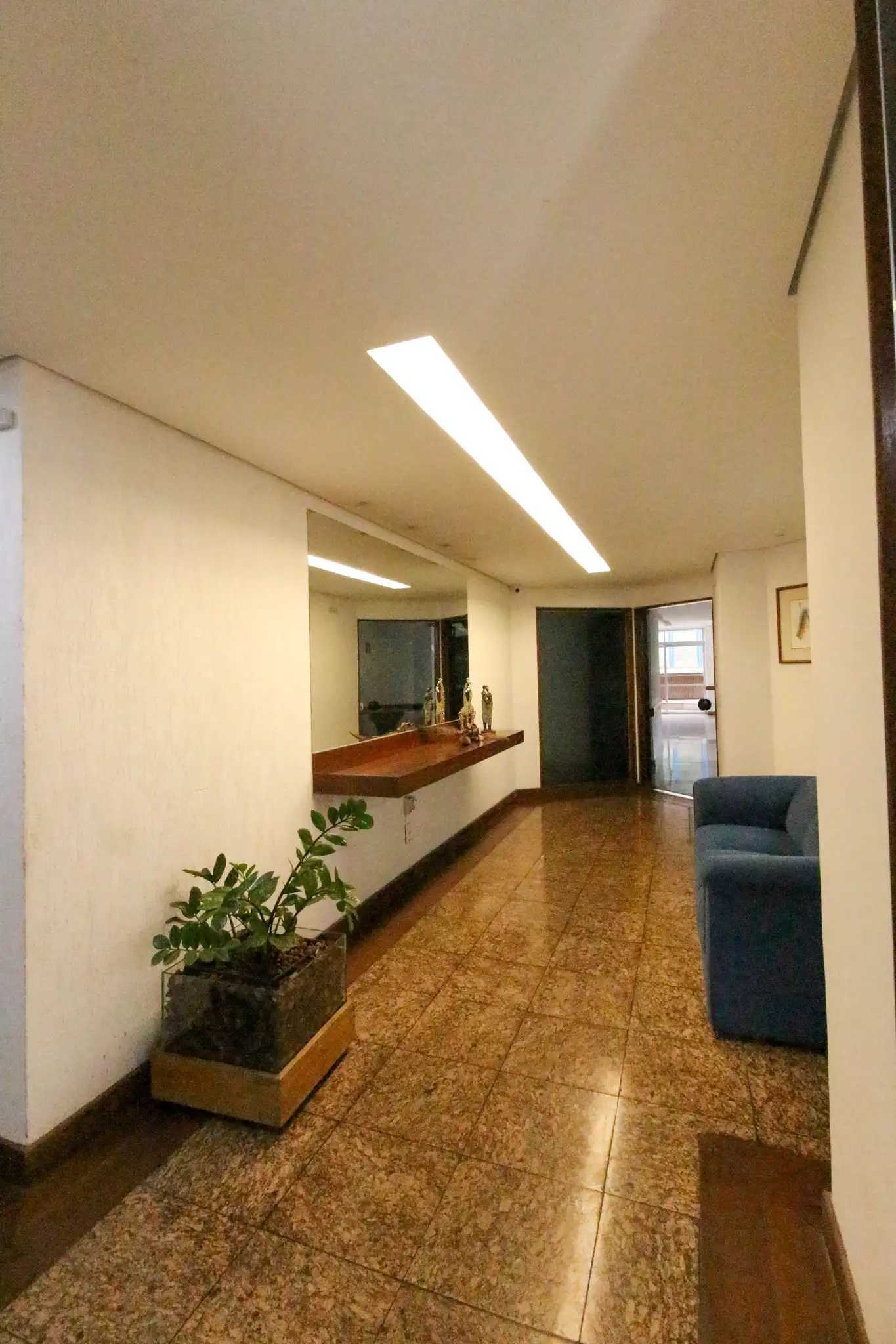 Apartamento à venda com 4 quartos, 132m² - Foto 17