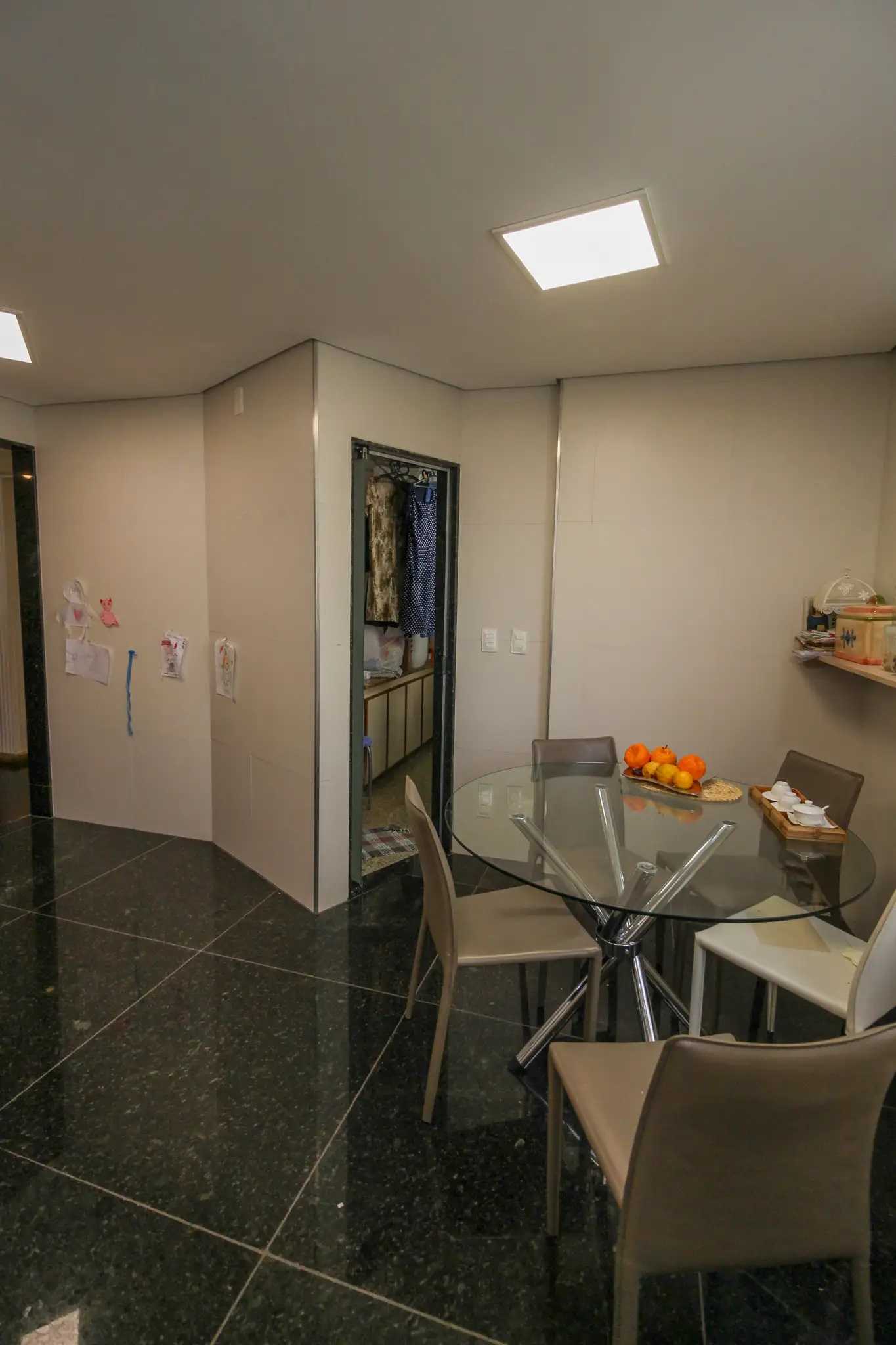 Apartamento à venda com 4 quartos, 132m² - Foto 18