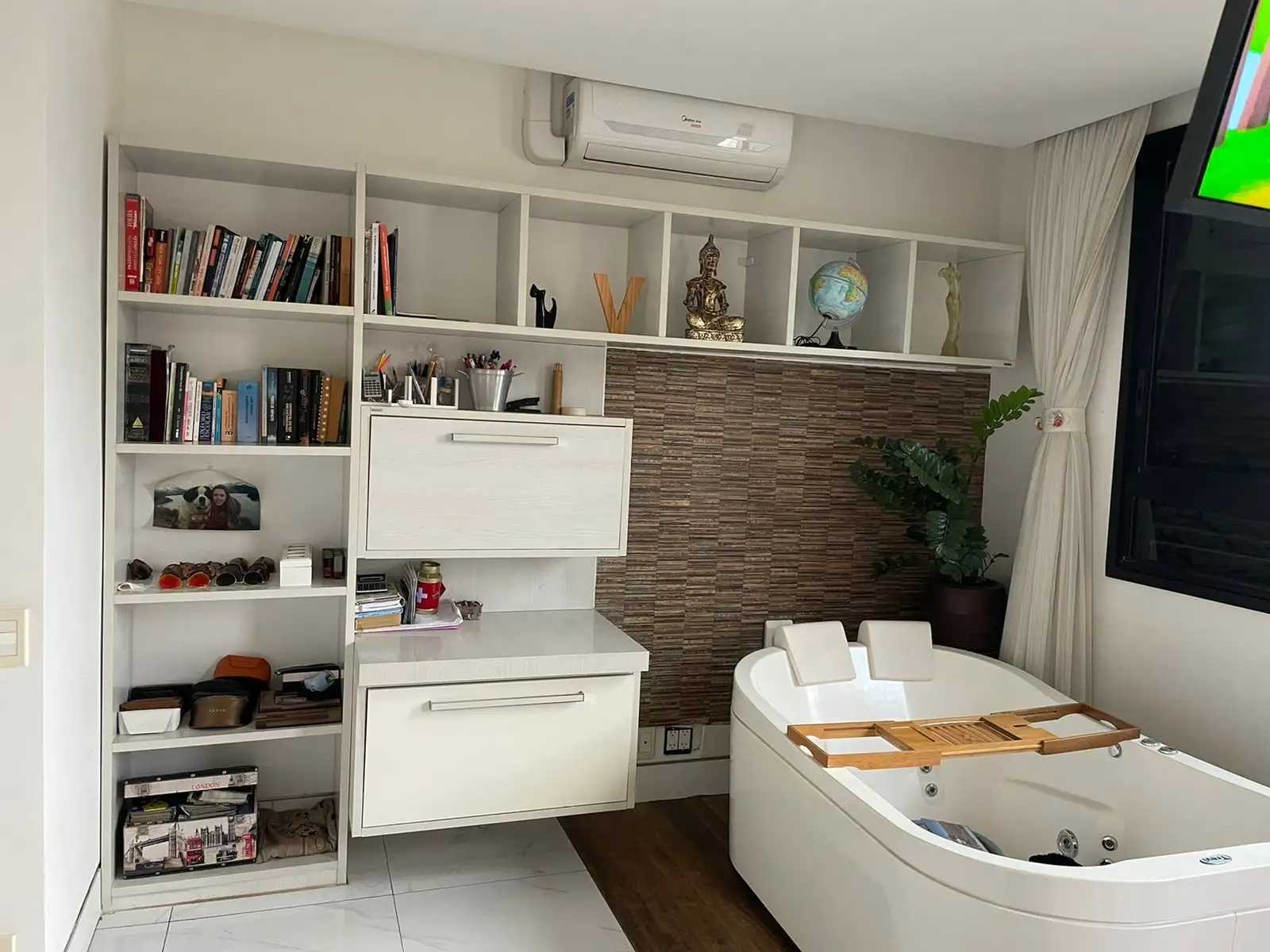 Apartamento à venda com 3 quartos, 180m² - Foto 5