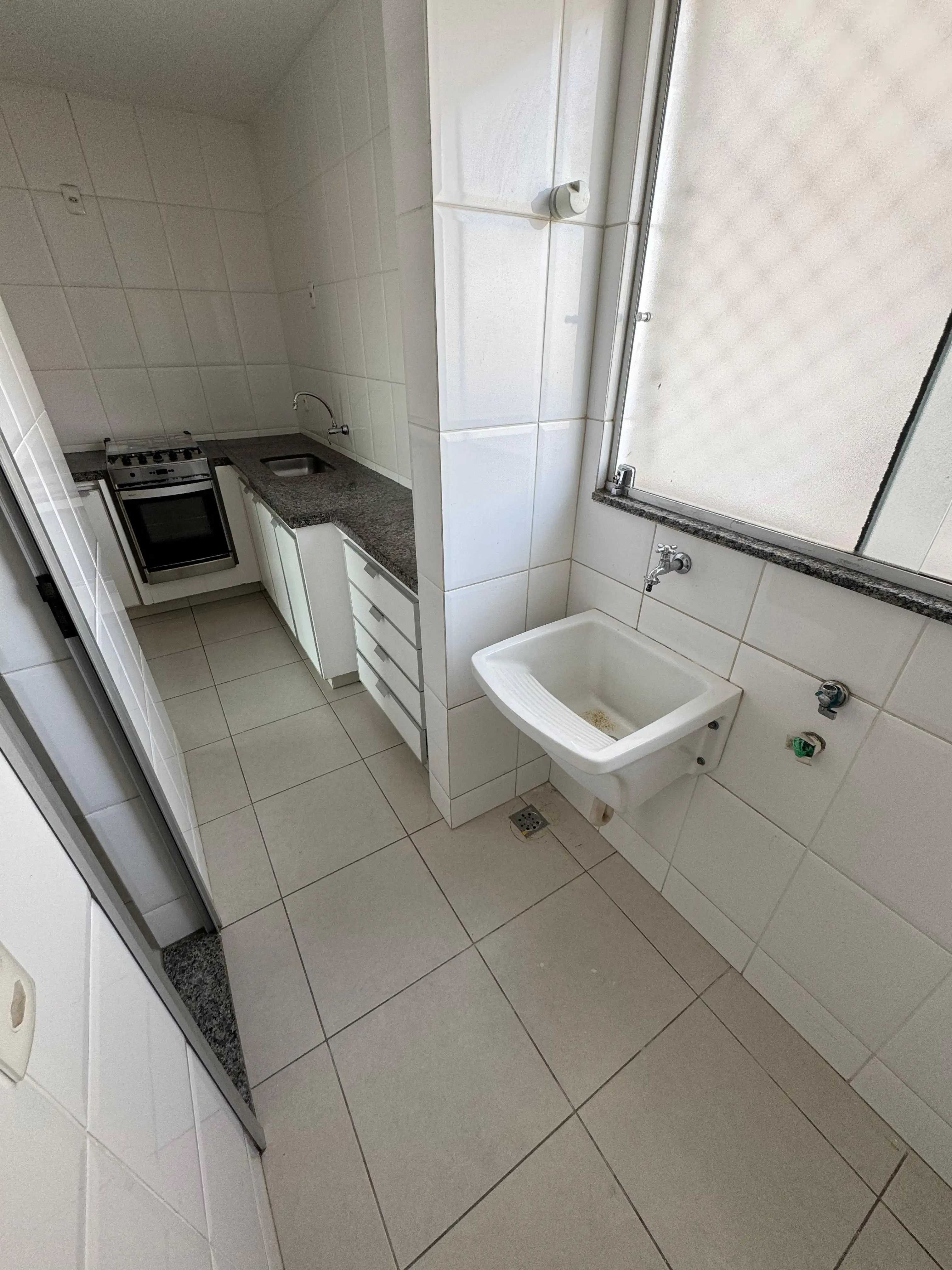 Apartamento à venda com 3 quartos, 74m² - Foto 8