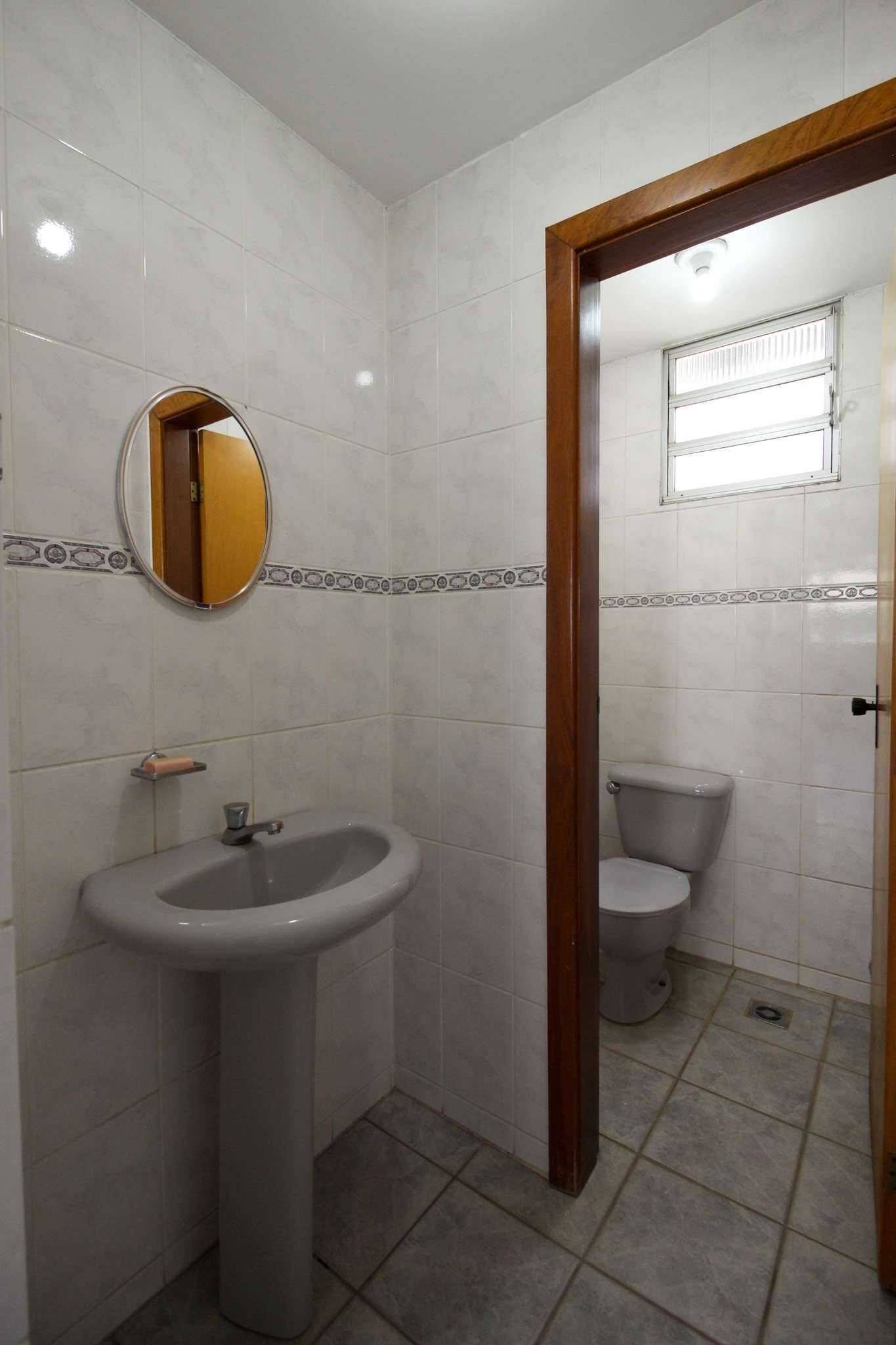 Apartamento à venda com 3 quartos, 75m² - Foto 2