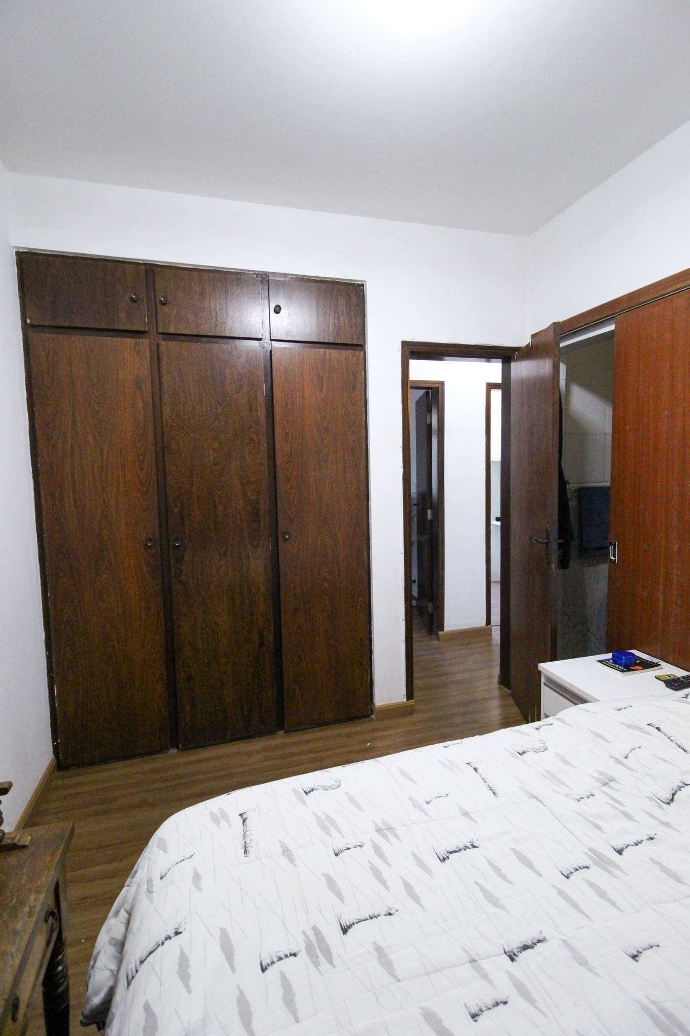 Apartamento à venda com 3 quartos, 80m² - Foto 2