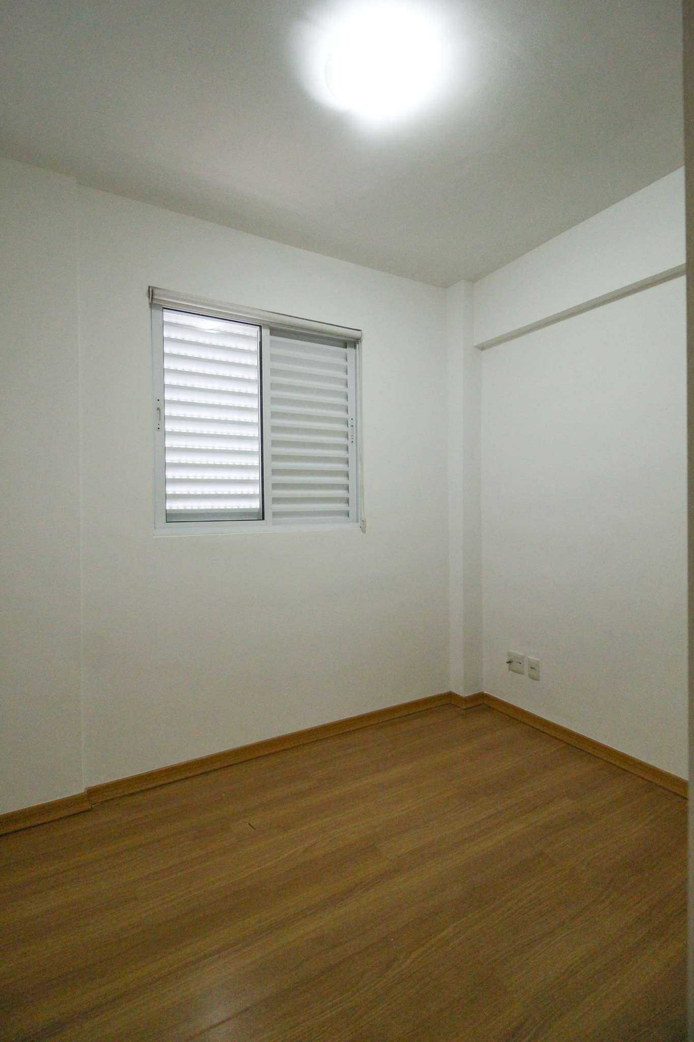 Apartamento à venda com 3 quartos, 85m² - Foto 11