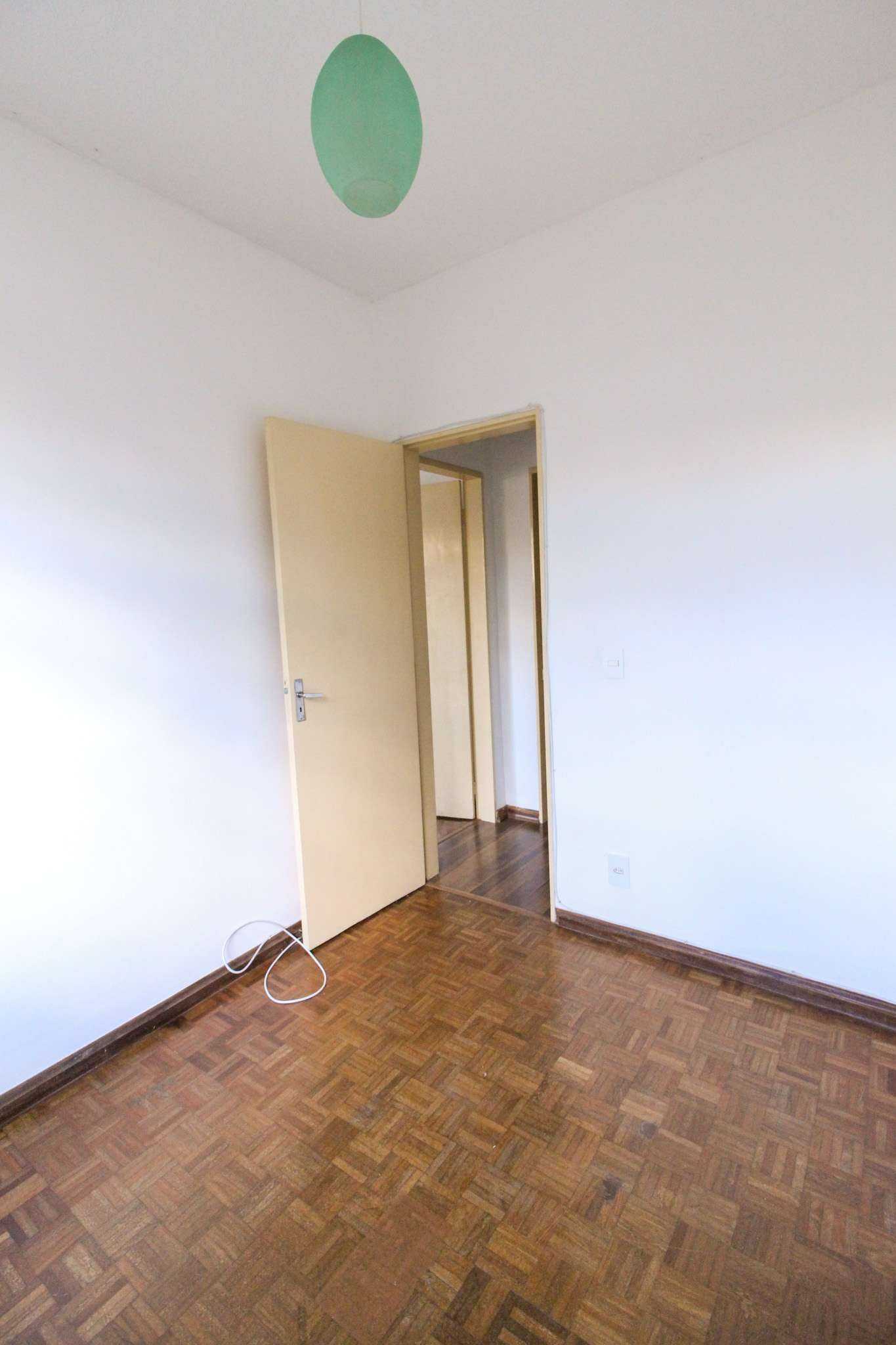 Apartamento à venda com 3 quartos, 70m² - Foto 3