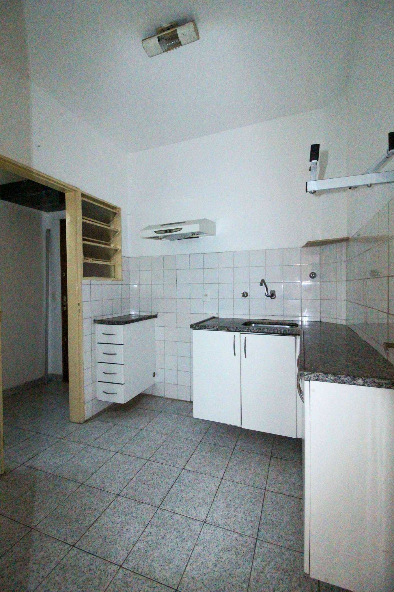 Apartamento à venda com 3 quartos, 70m² - Foto 14