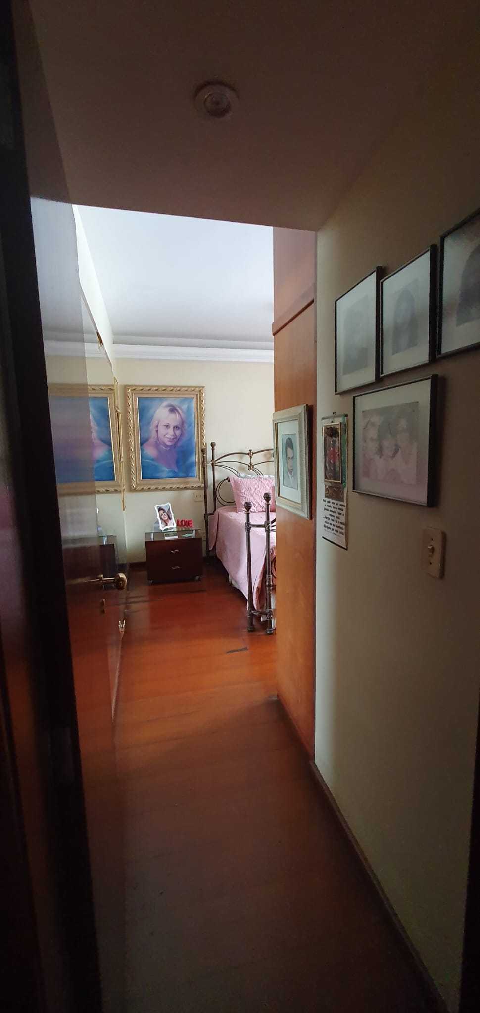 Apartamento à venda com 3 quartos, 135m² - Foto 21