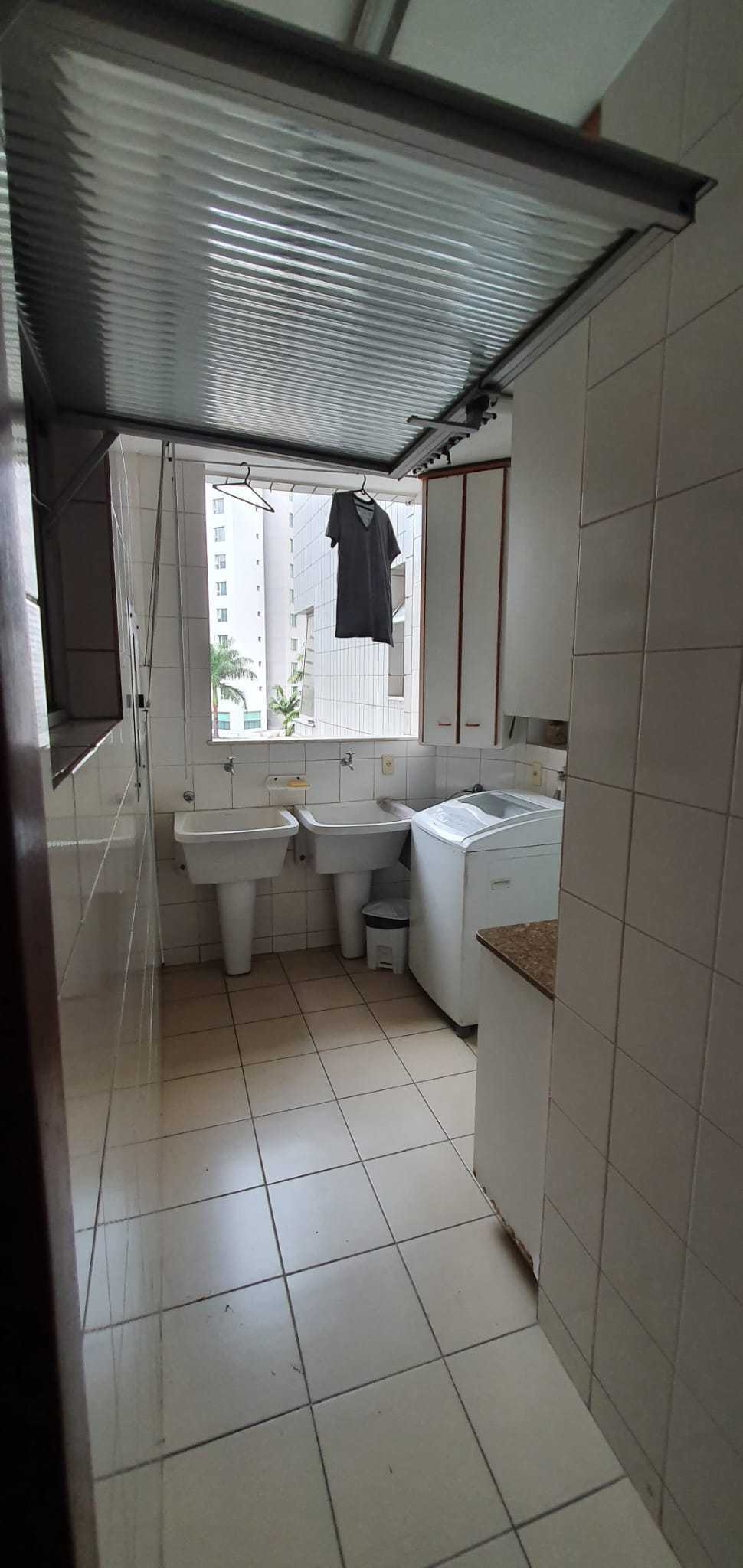 Apartamento à venda com 3 quartos, 135m² - Foto 5