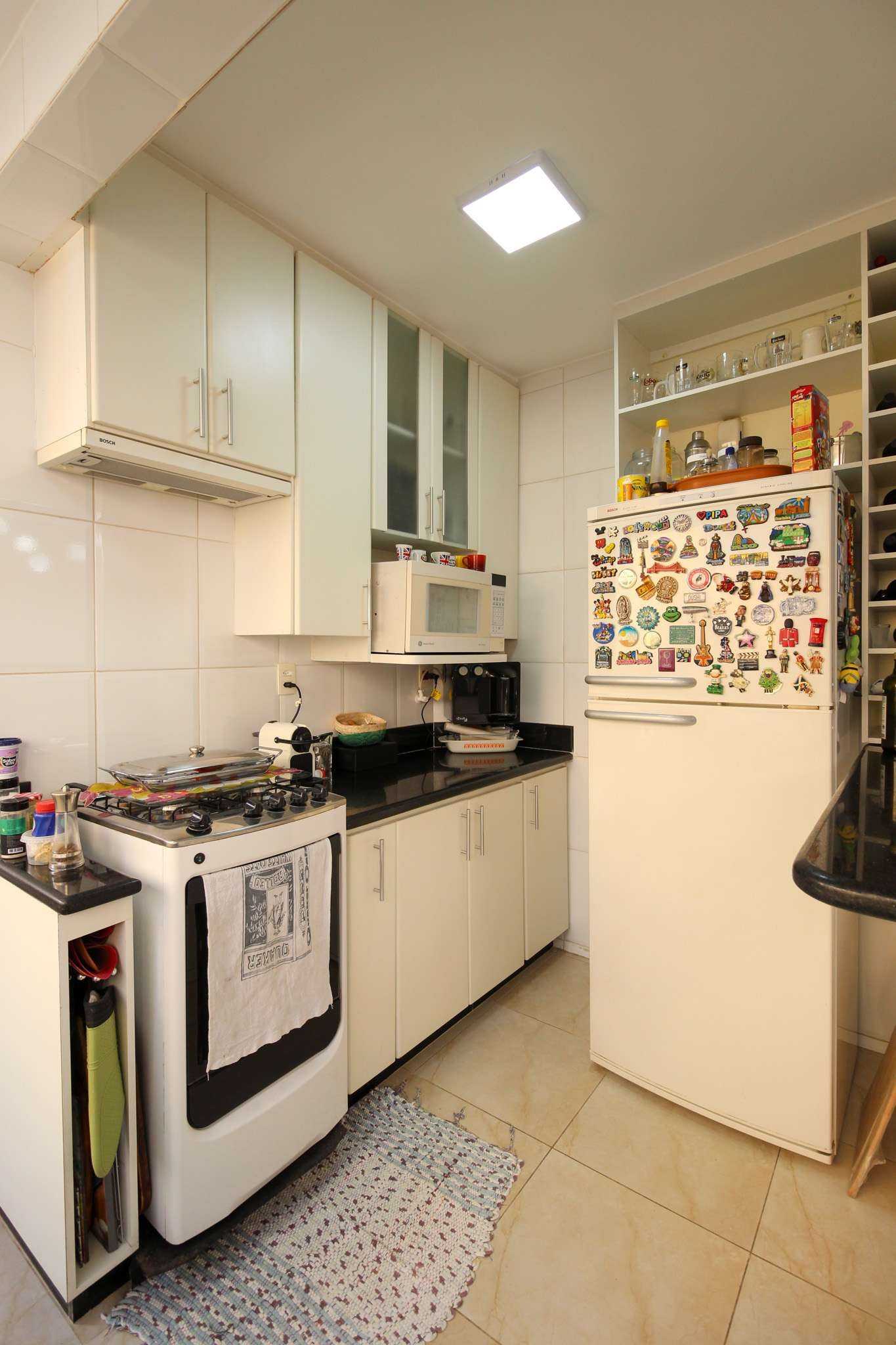 Apartamento à venda com 3 quartos, 82m² - Foto 14