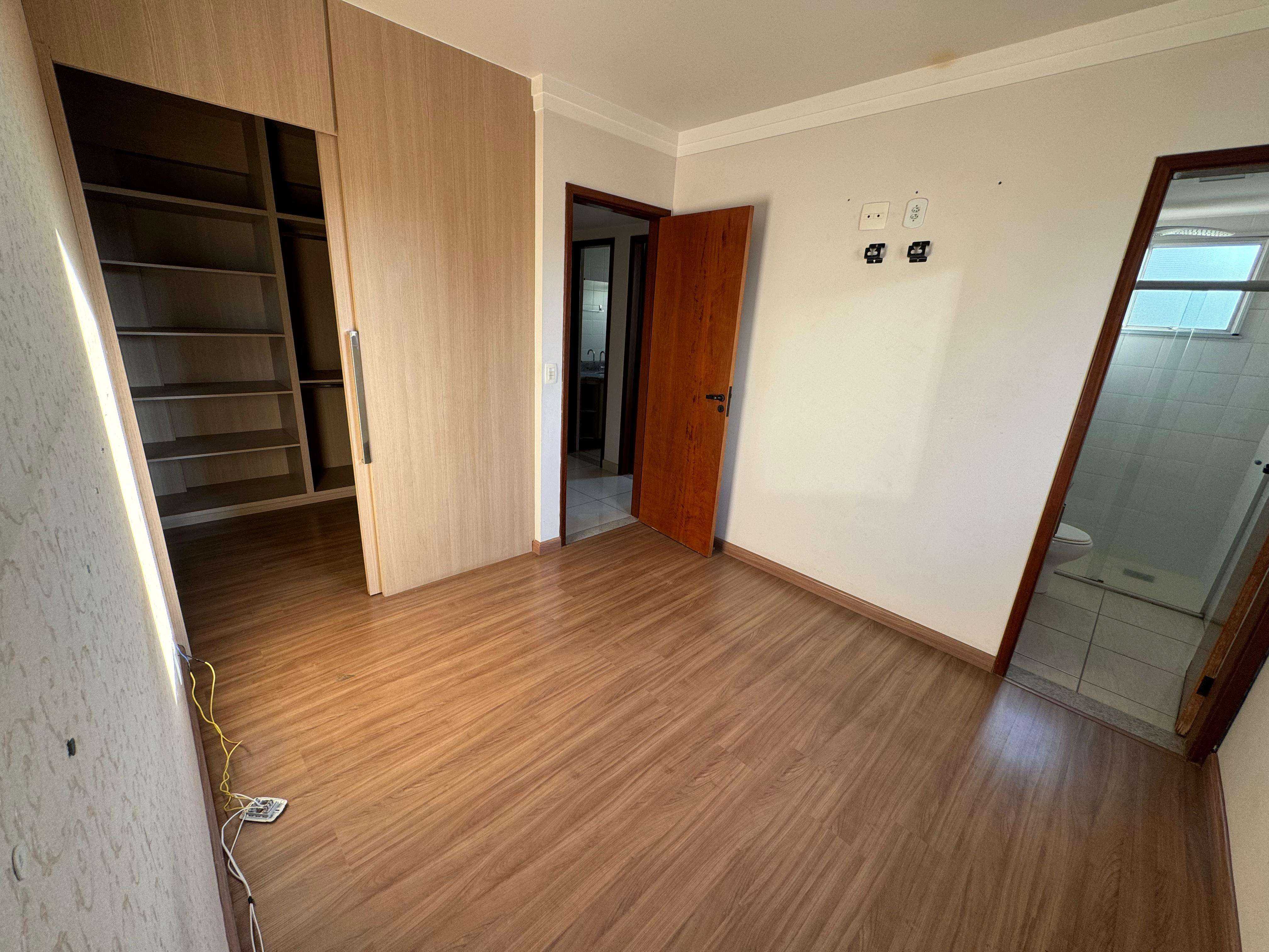 Apartamento à venda com 3 quartos, 95m² - Foto 13