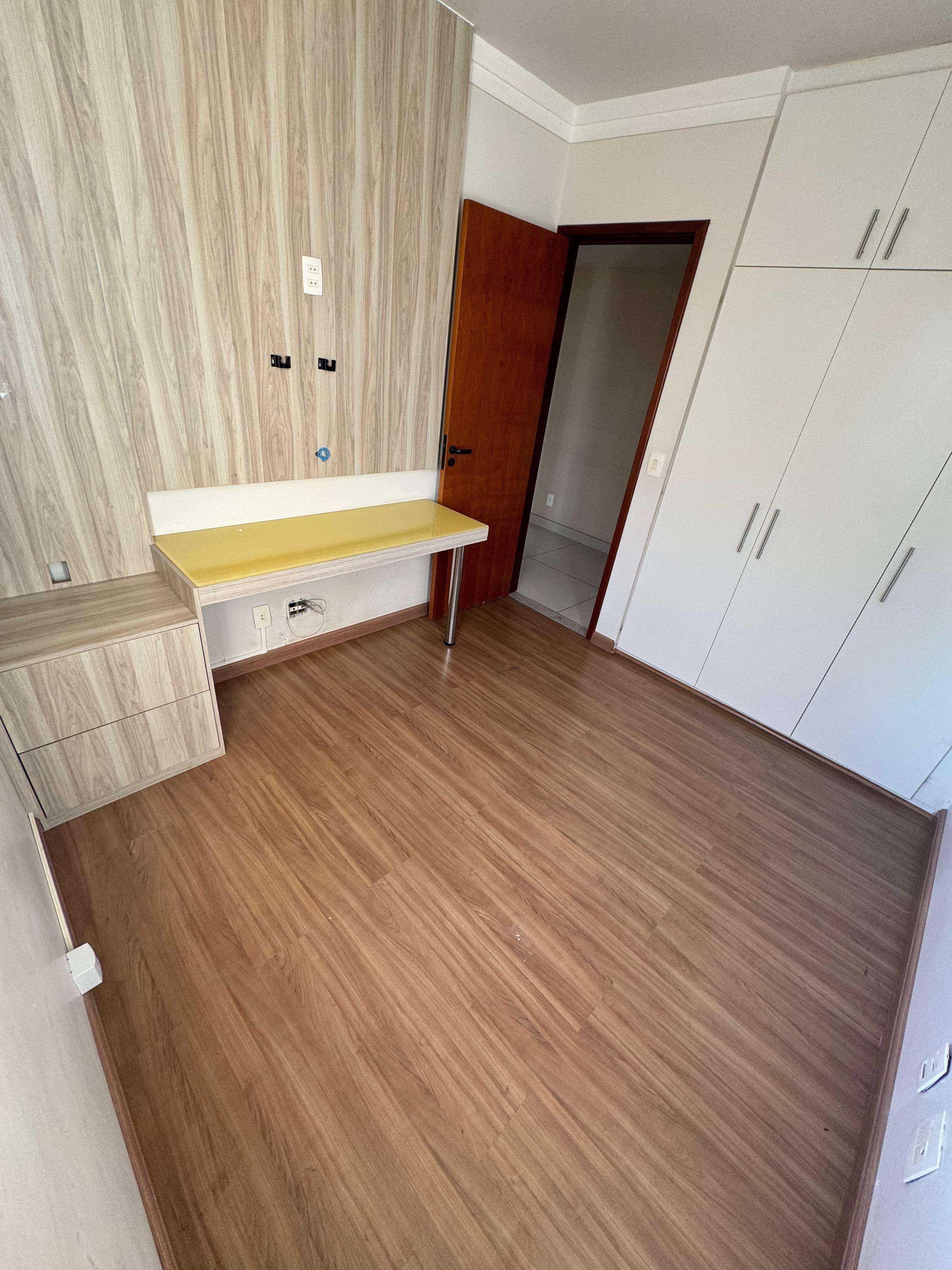 Apartamento à venda com 3 quartos, 95m² - Foto 8