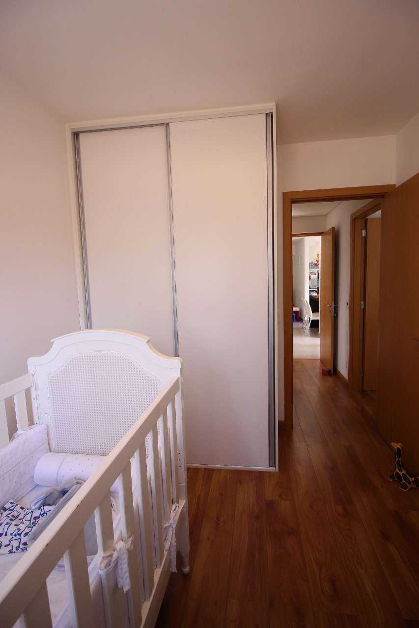 Apartamento à venda com 2 quartos, 110m² - Foto 2