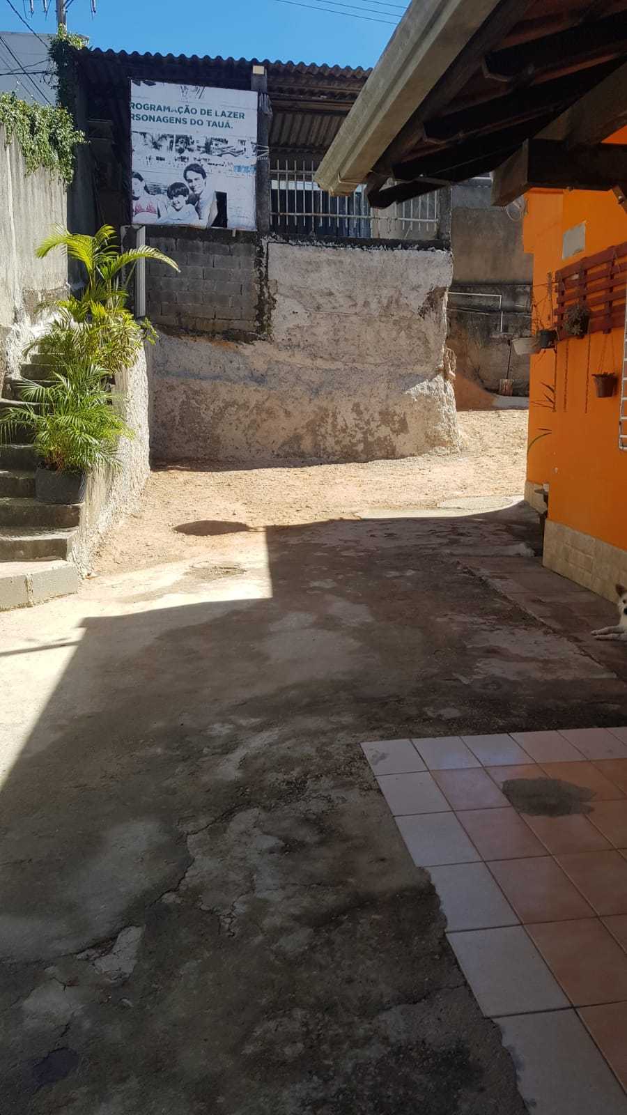 Casa à venda com 4 quartos, 360m² - Foto 2