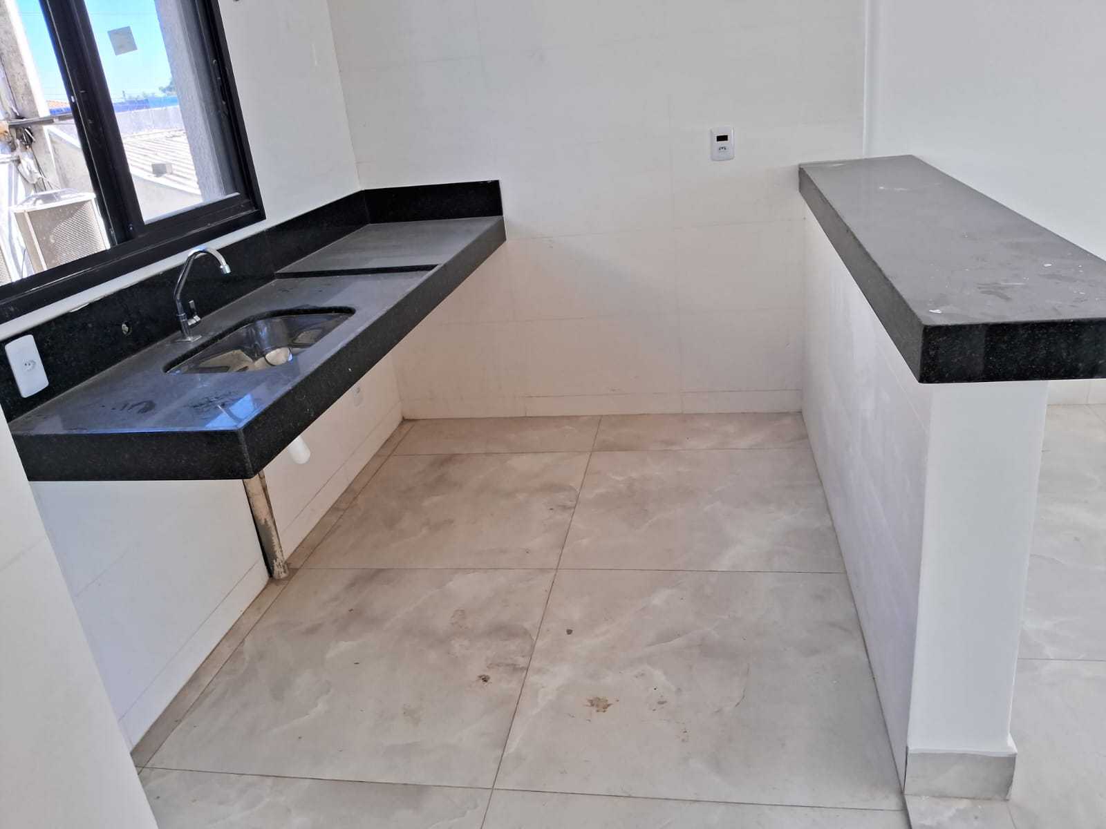 Apartamento à venda com 3 quartos, 77m² - Foto 4