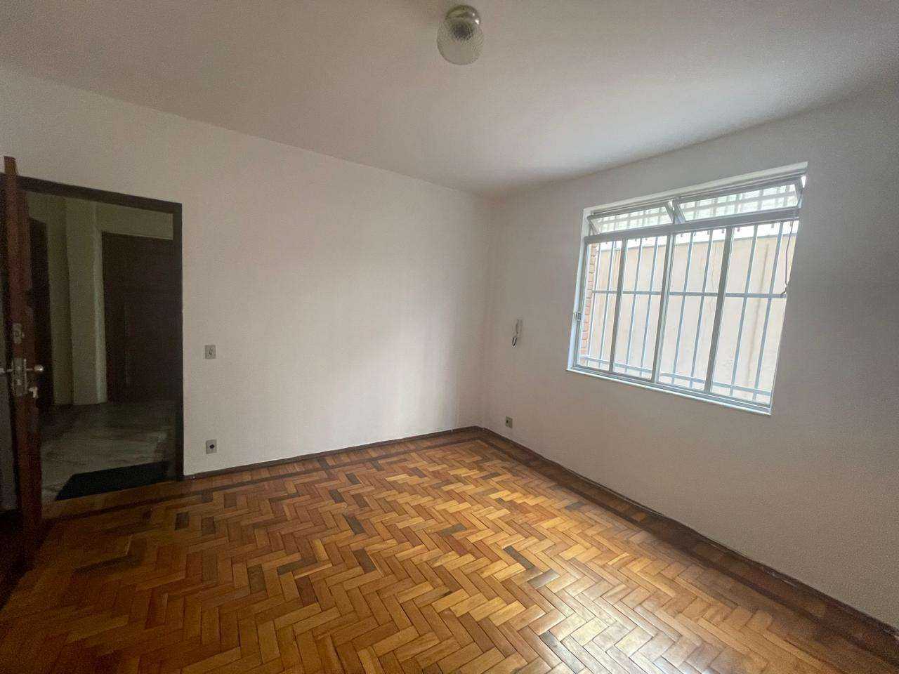 Apartamento à venda com 4 quartos, 150m² - Foto 1