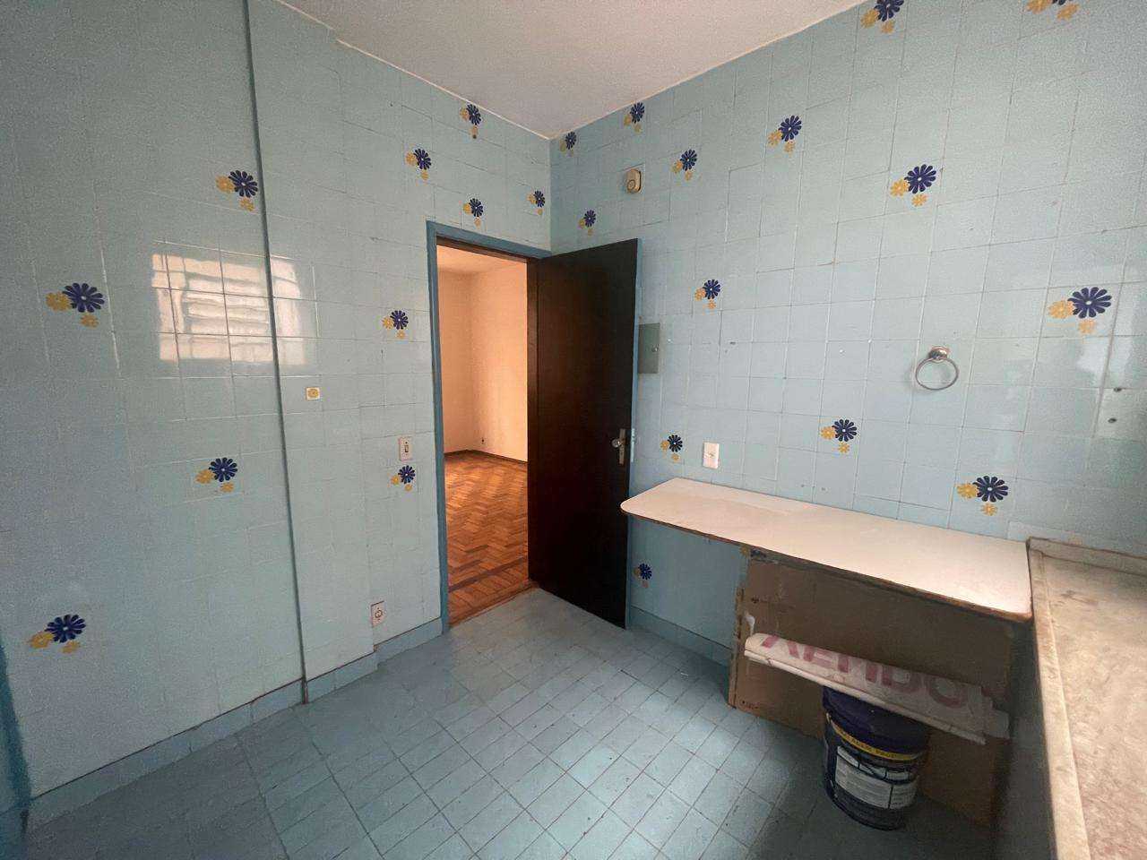 Apartamento à venda com 4 quartos, 150m² - Foto 9