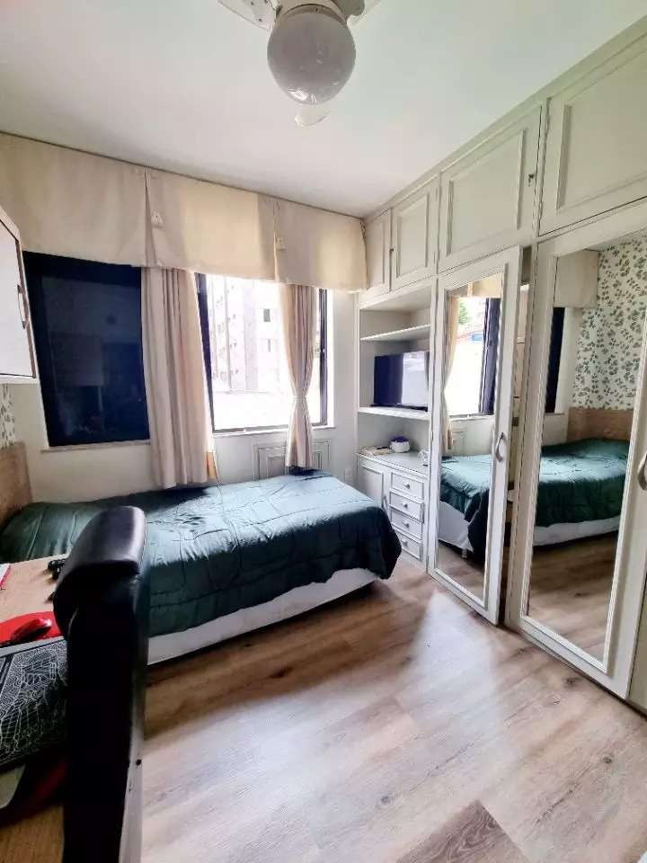 Apartamento à venda com 4 quartos, 230m² - Foto 14