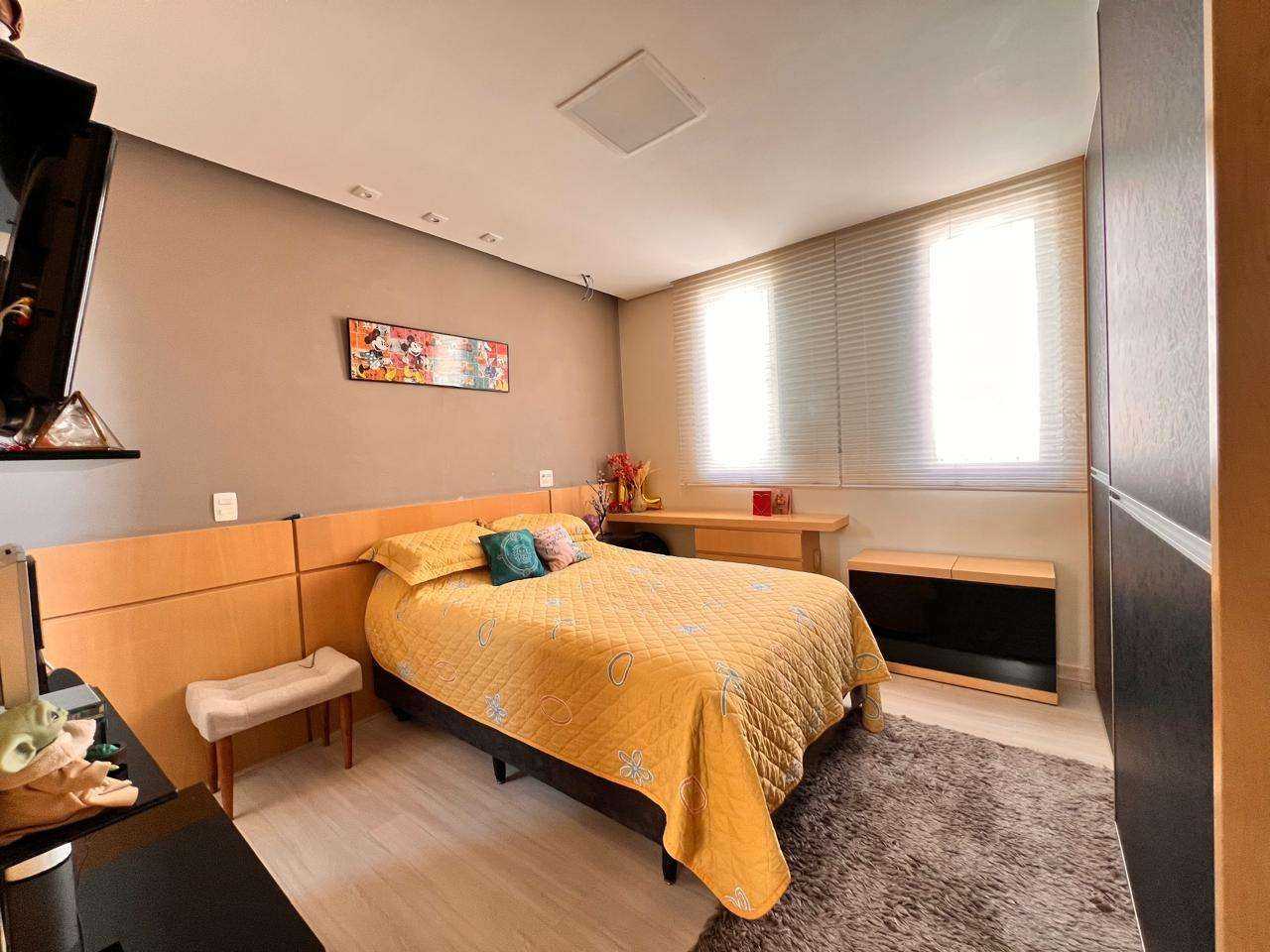 Apartamento à venda com 2 quartos, 75m² - Foto 13