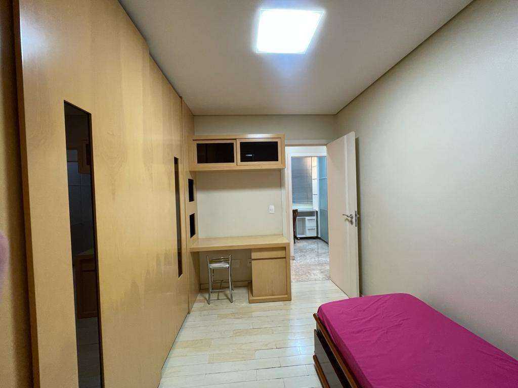 Apartamento à venda com 2 quartos, 75m² - Foto 11