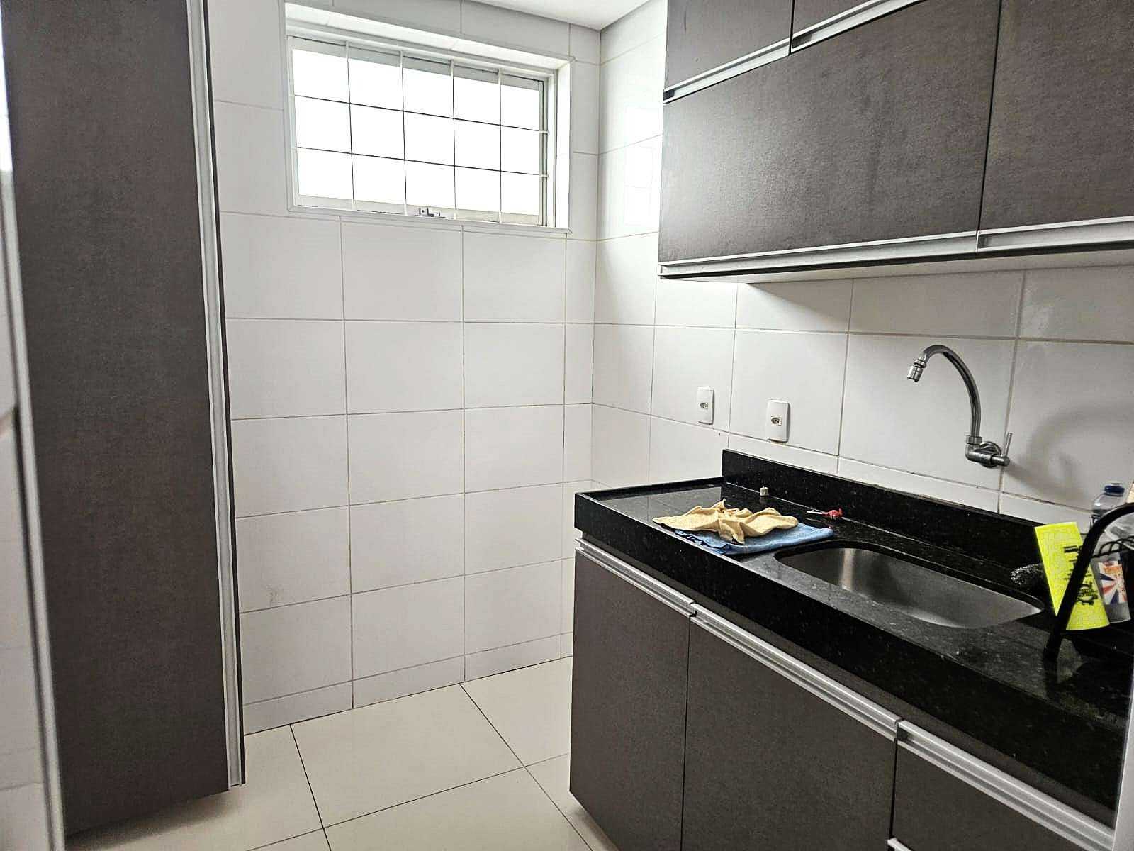 Apartamento à venda com 2 quartos, 65m² - Foto 11