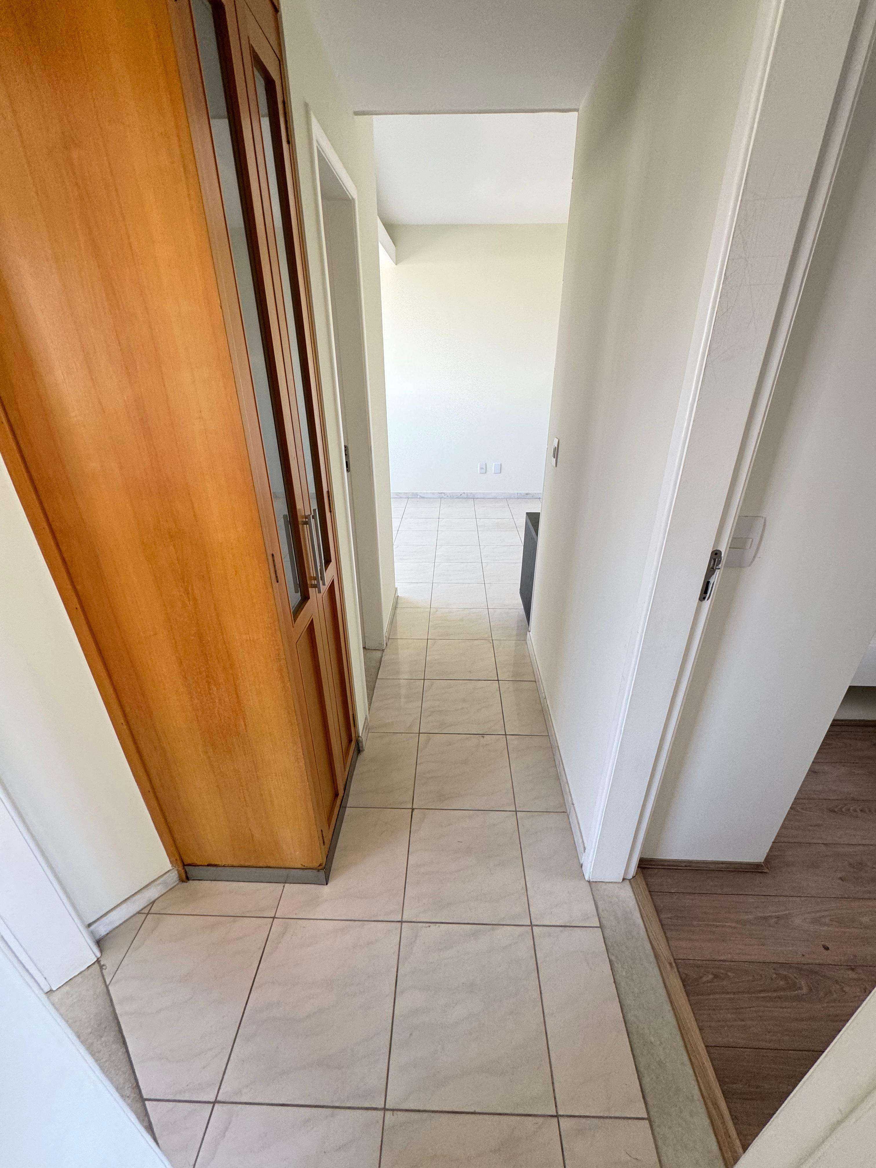 Apartamento à venda com 3 quartos, 75m² - Foto 5