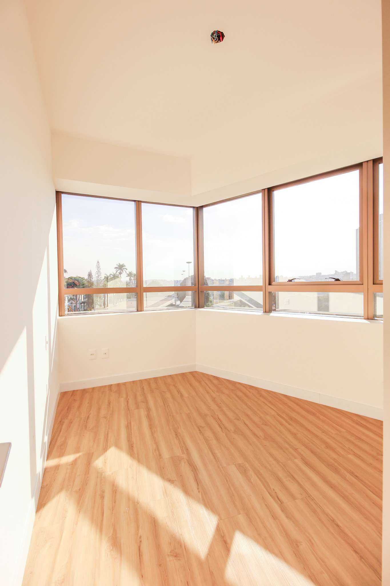 Apartamento à venda com 2 quartos, 75m² - Foto 12