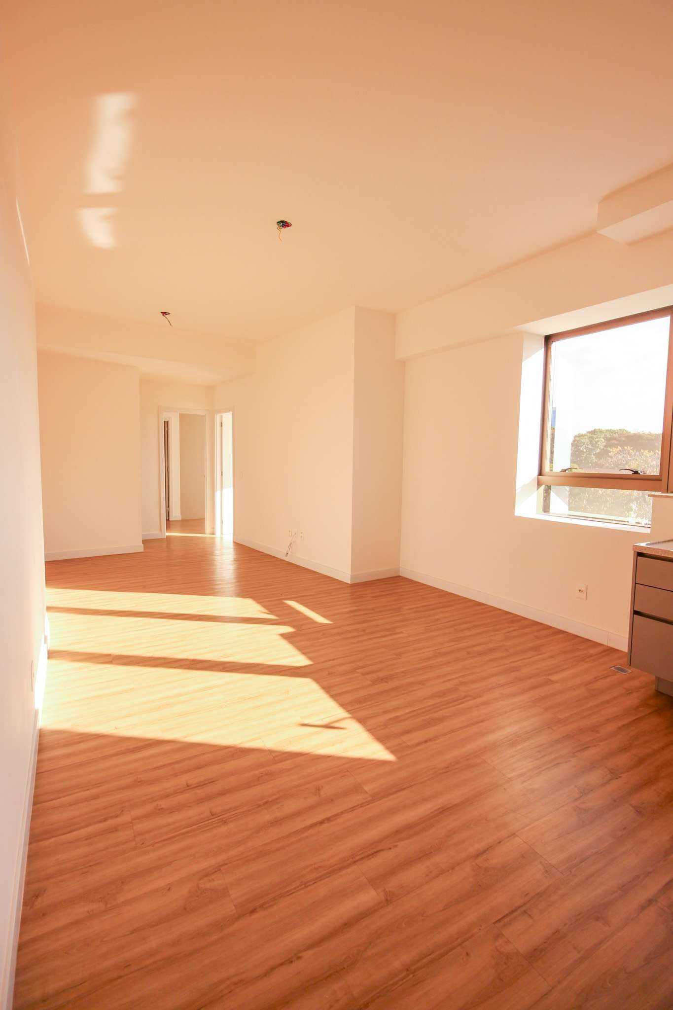 Apartamento à venda com 2 quartos, 75m² - Foto 6