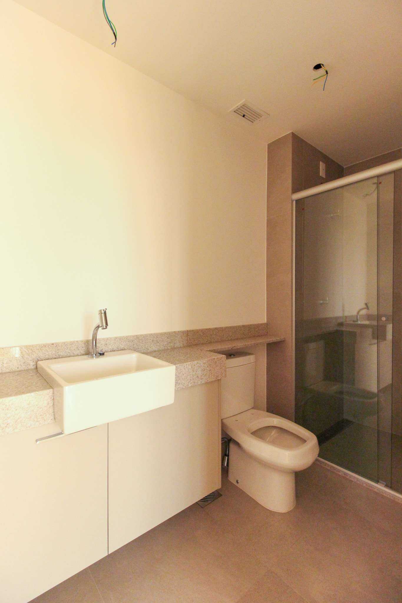 Apartamento à venda com 2 quartos, 75m² - Foto 13