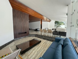 Casa para alugar com 4 quartos, 700m² - Foto 12