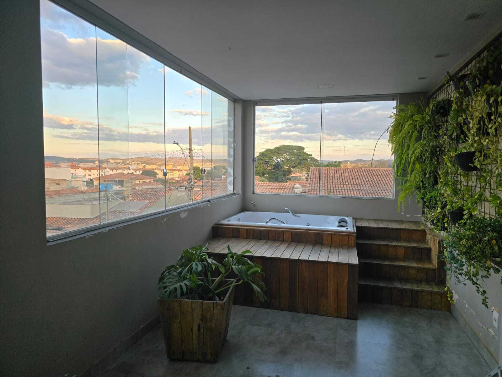 Prédio Inteiro à venda com 3 quartos, 300m² - Foto 5