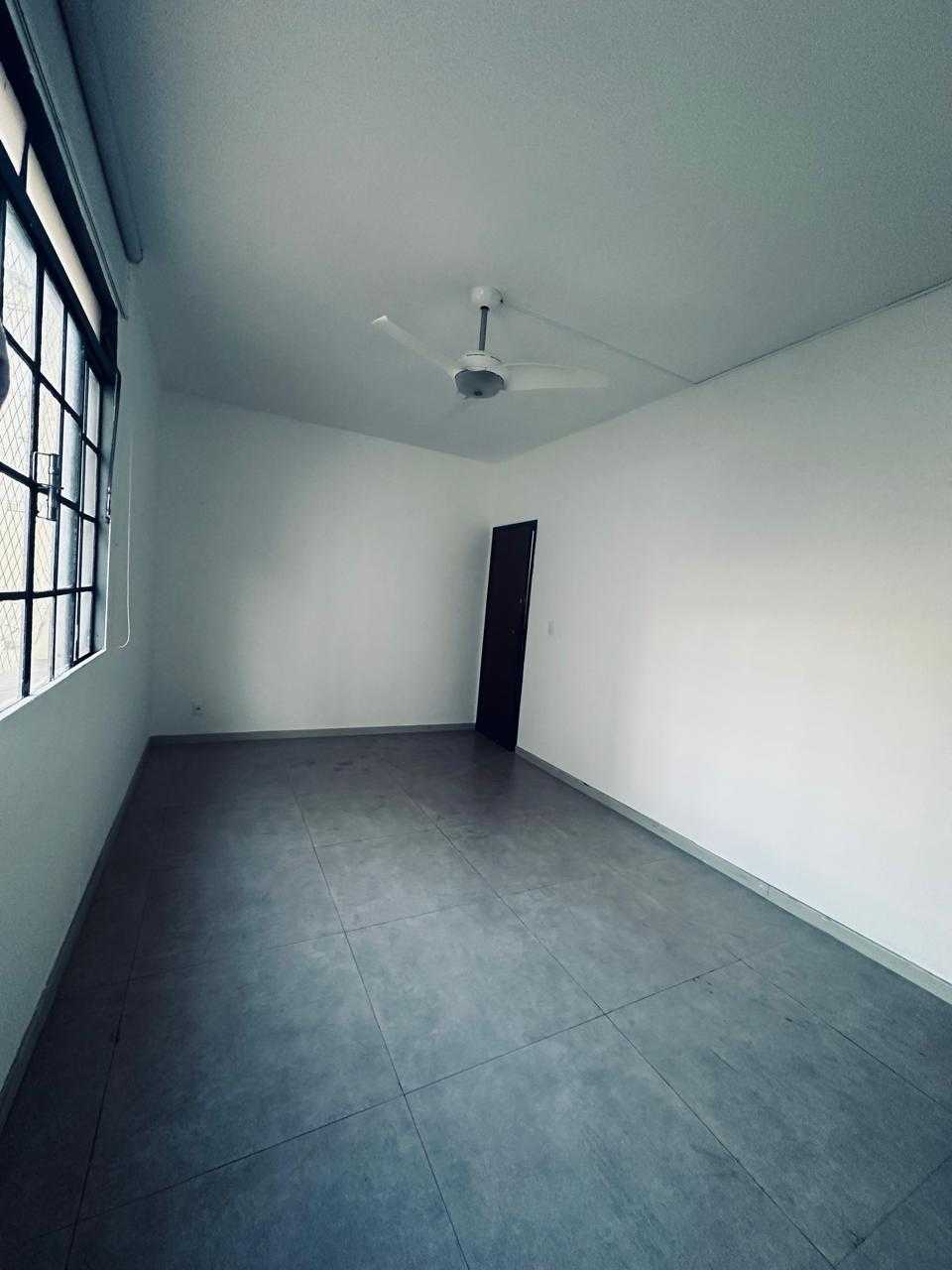 Apartamento para alugar com 2 quartos, 86m² - Foto 2