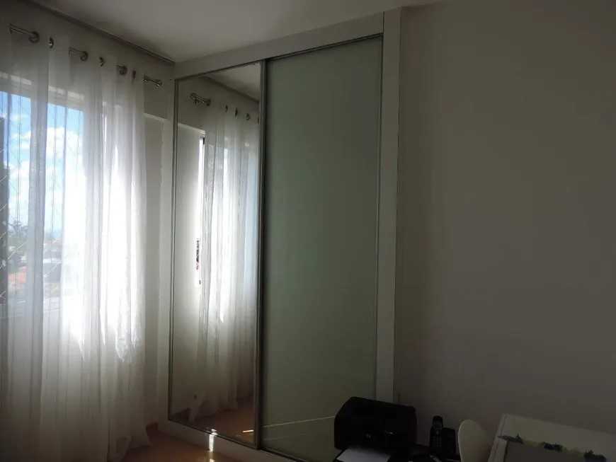 Apartamento à venda com 4 quartos, 140m² - Foto 8