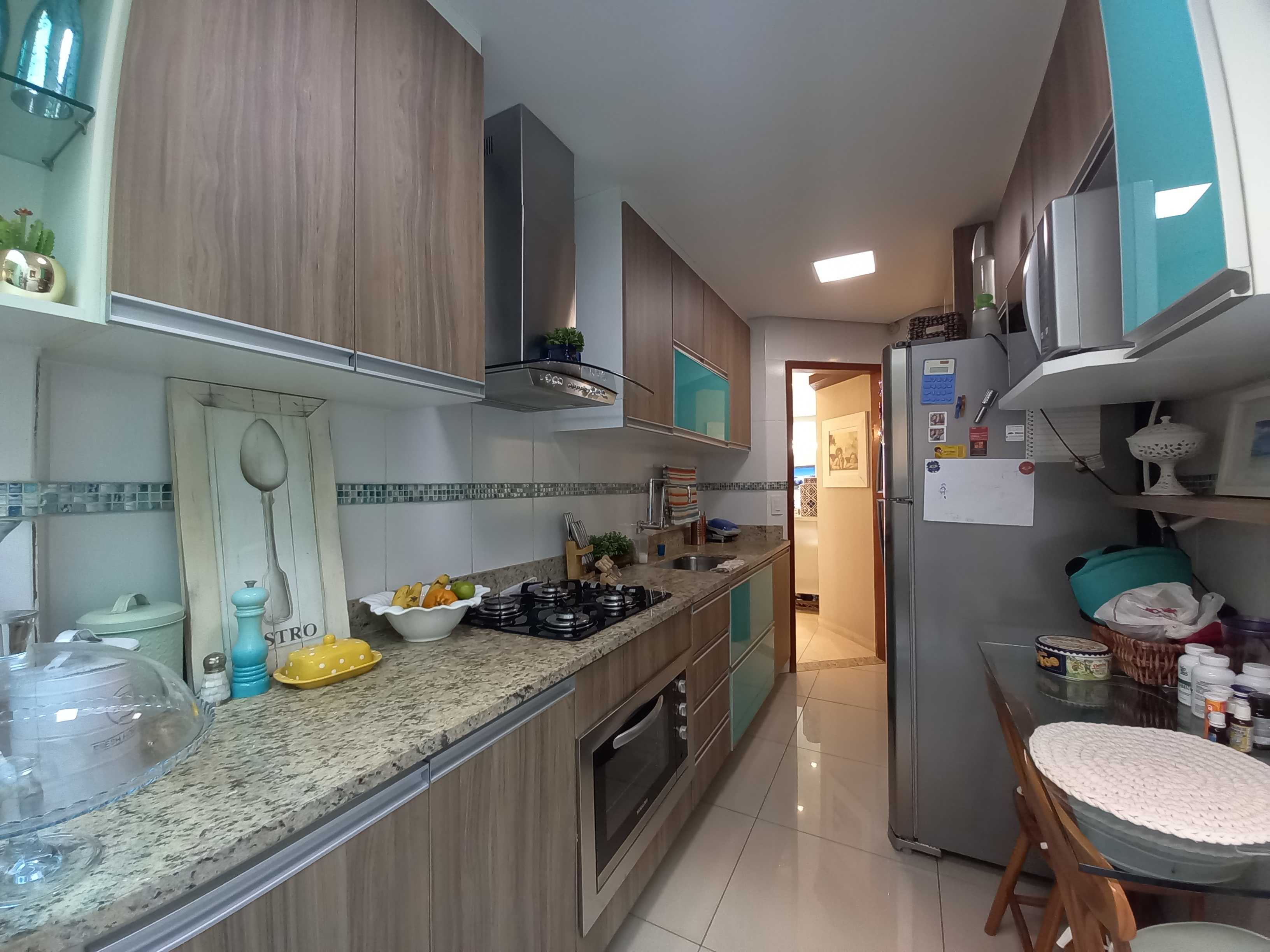 Apartamento à venda com 2 quartos, 85m² - Foto 16