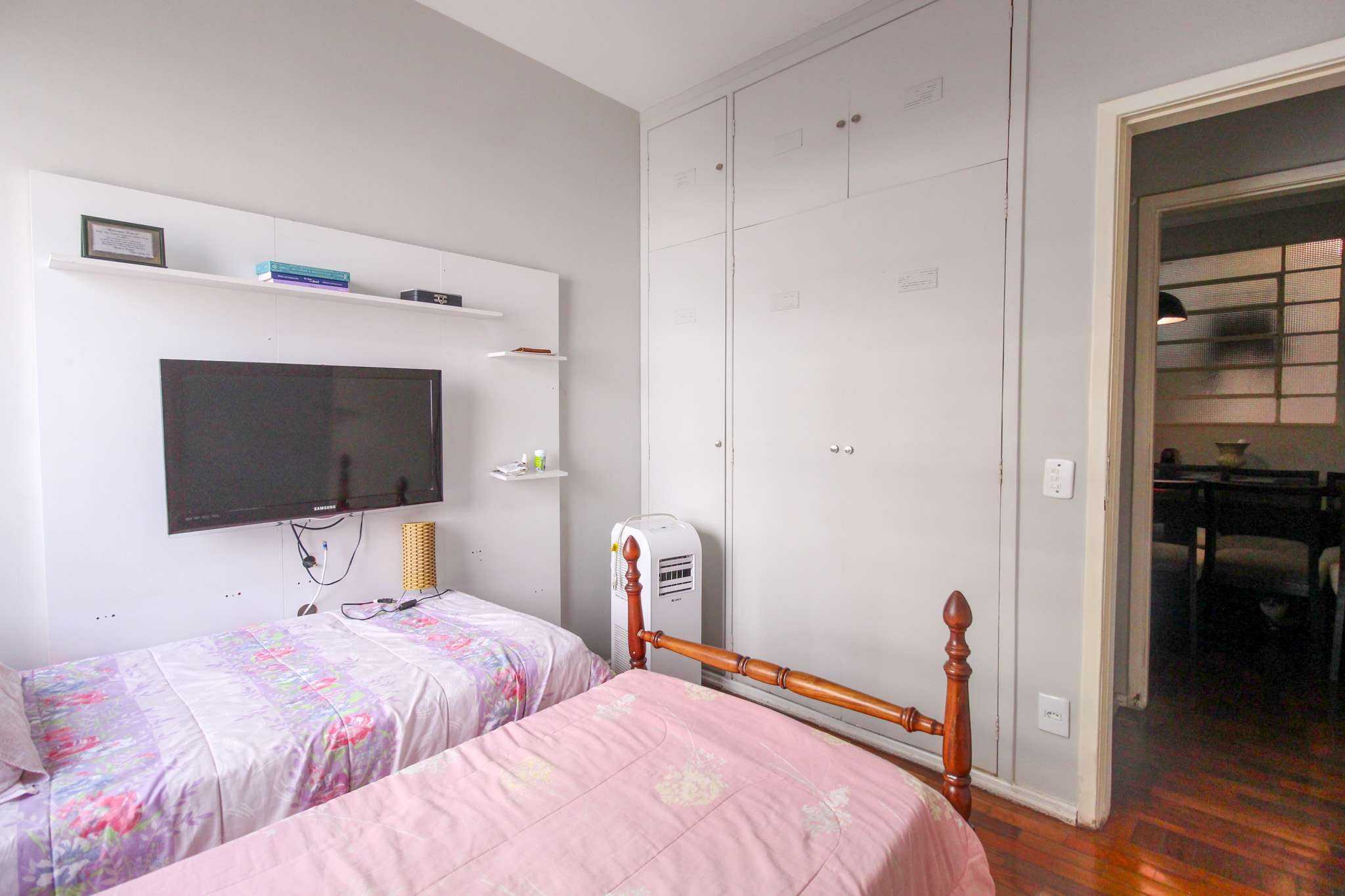 Apartamento à venda com 3 quartos, 111m² - Foto 6