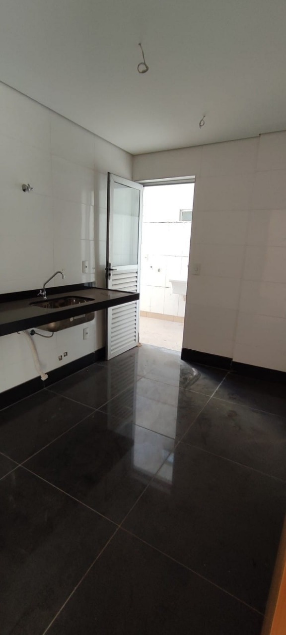 Apartamento à venda com 3 quartos, 202m² - Foto 17