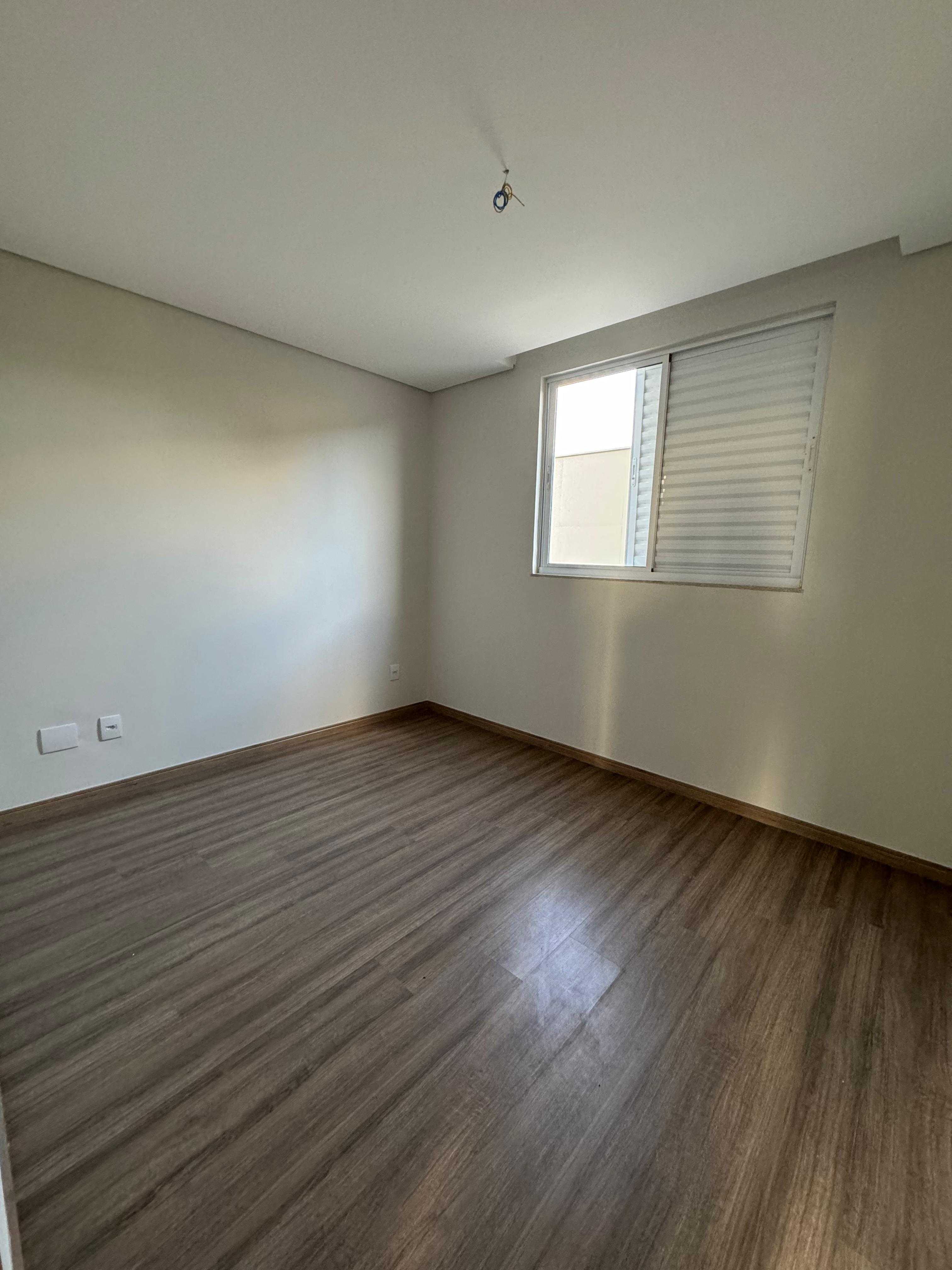 Apartamento à venda com 4 quartos, 183m² - Foto 19