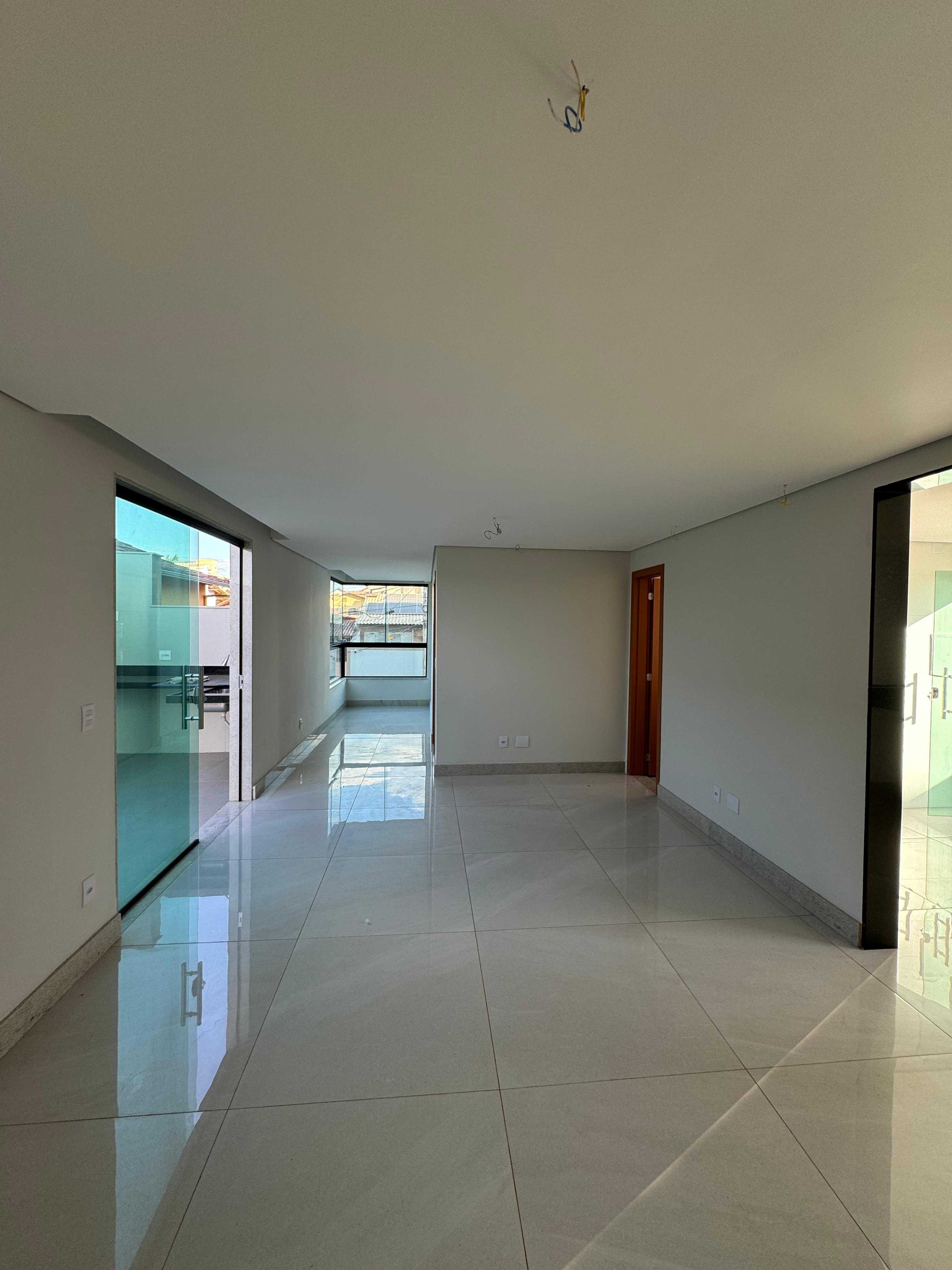 Apartamento à venda com 4 quartos, 183m² - Foto 3