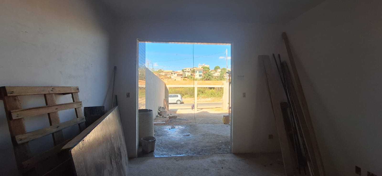 Casa à venda com 3 quartos, 80m² - Foto 3